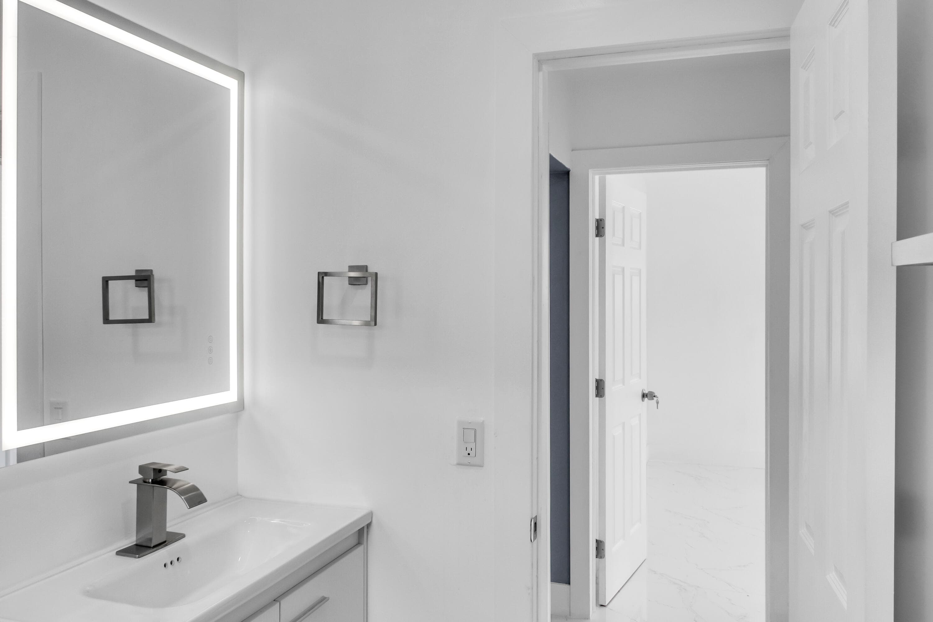 915 SW 3rd Street, Boynton Beach, FL 33435 — photo 10 of 26