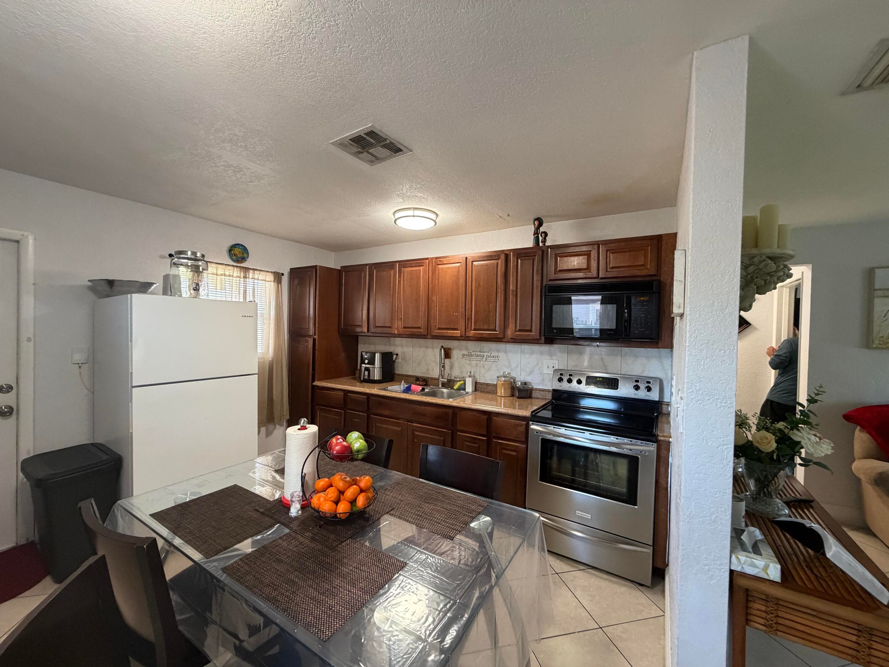 729 Cherry Road, West Palm Beach, FL 33409 — photo 11 of 29