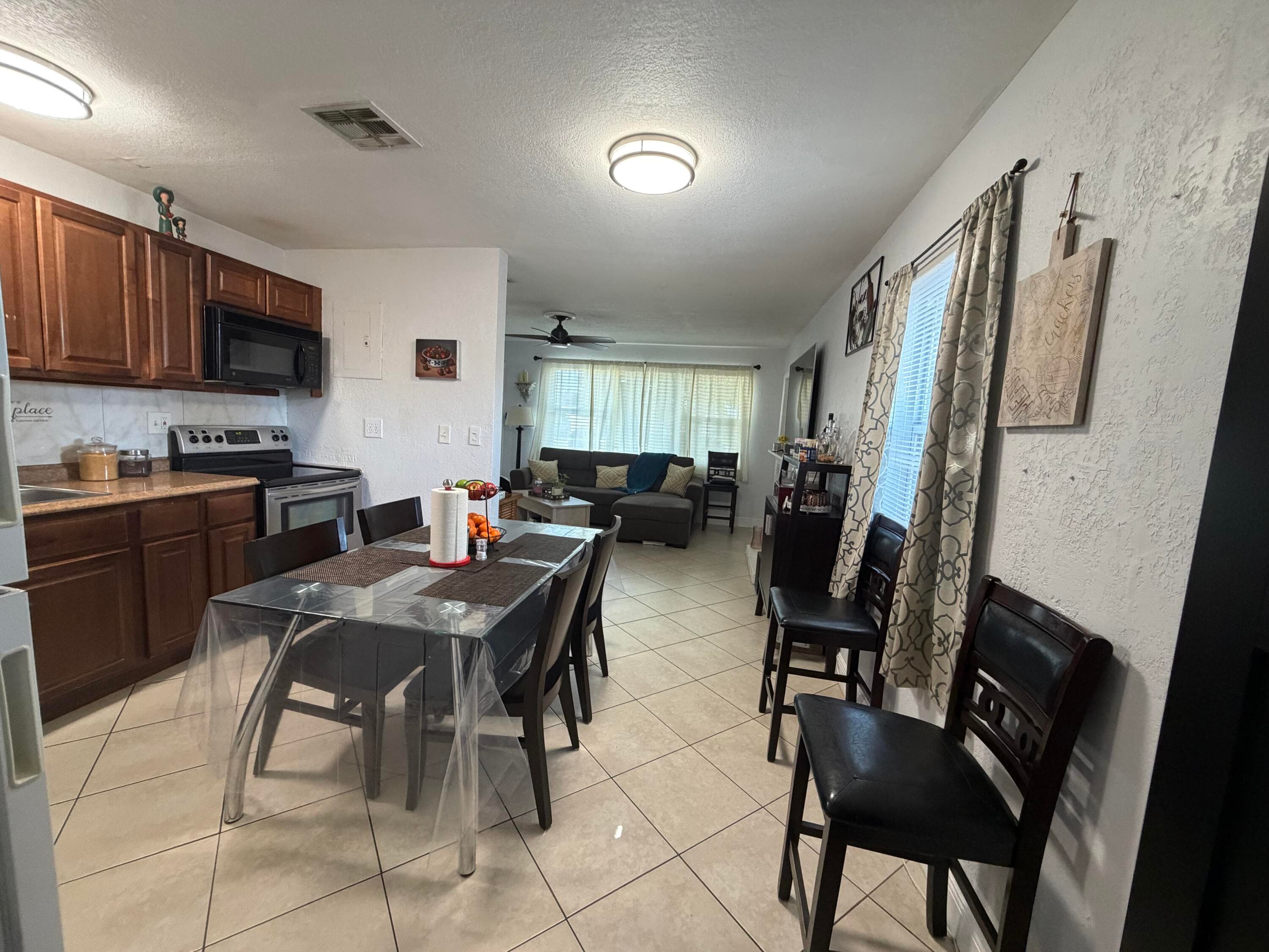 729 Cherry Road, West Palm Beach, FL 33409 — photo 12 of 29