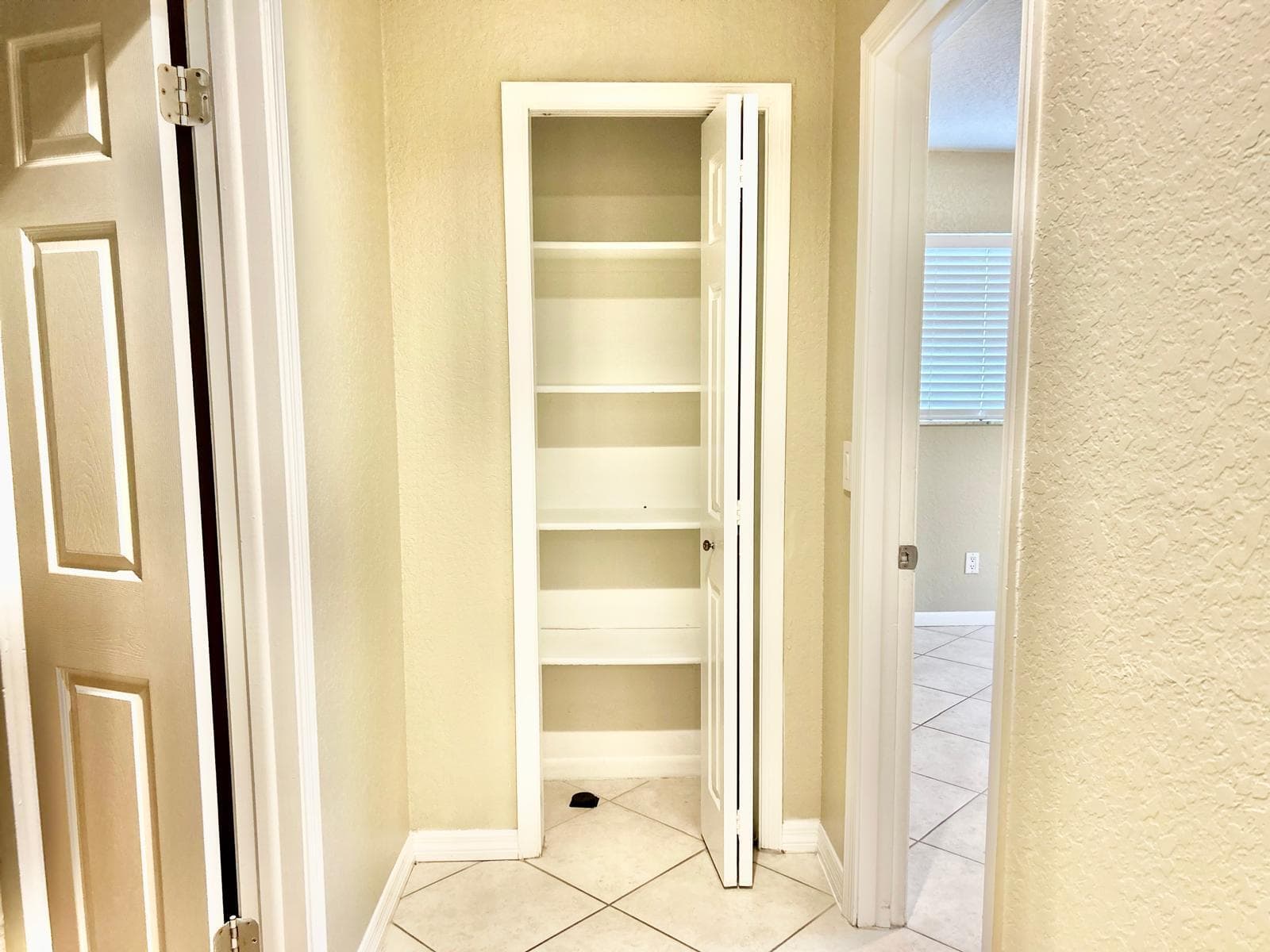 222 NW 92nd Terrace, Coral Springs, FL 33071 — photo 9 of 22