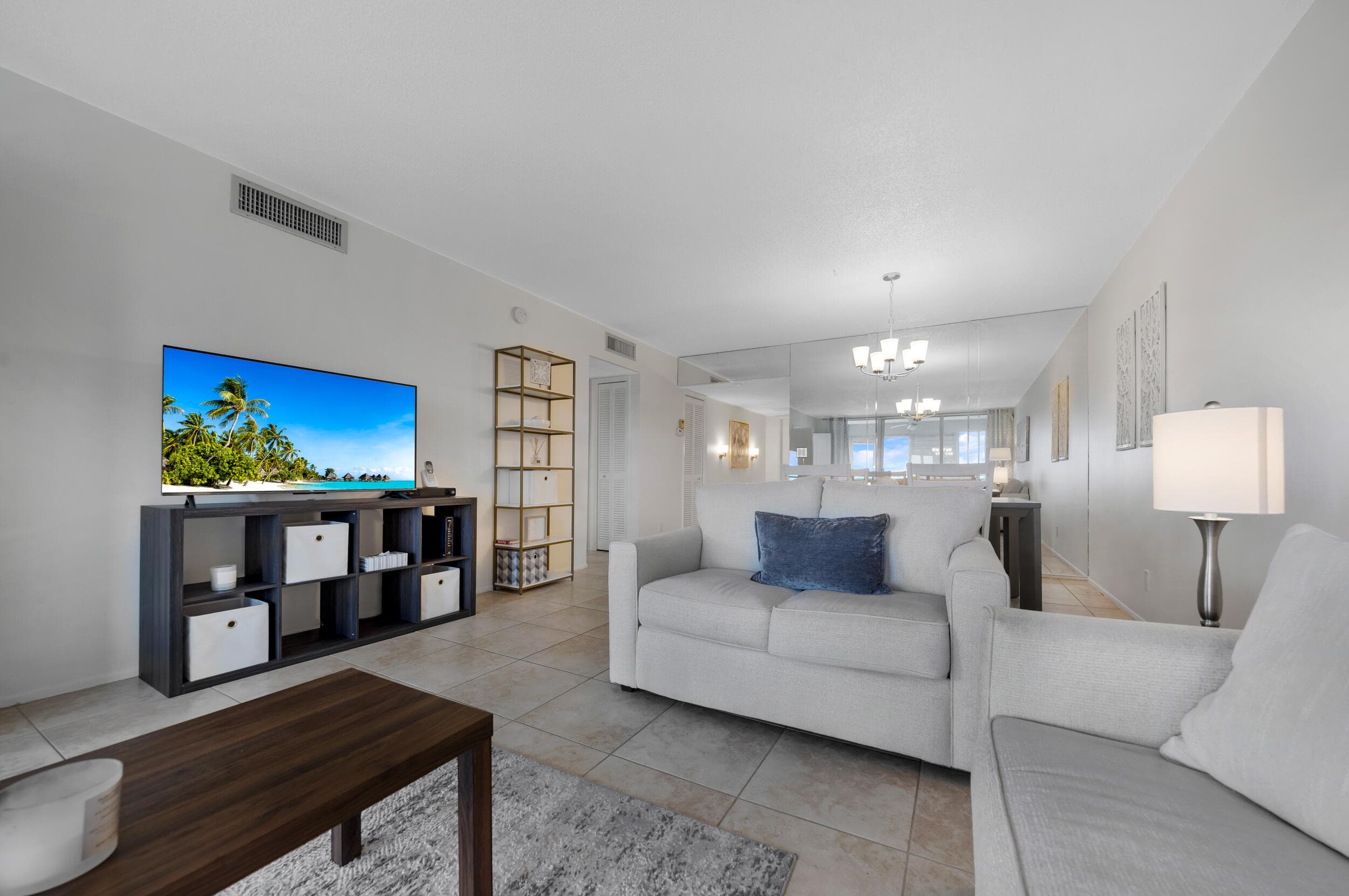 575 Oaks Lane 1009, Pompano Beach, FL 33069 — photo 3 of 26