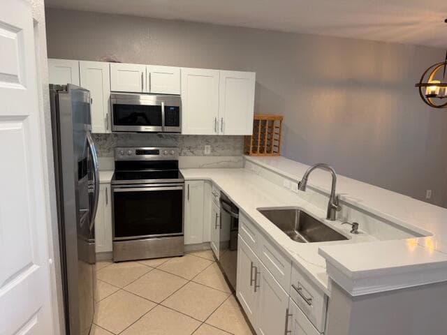 2024 Freeport Lane, Riviera Beach, FL 33404 — photo 3 of 15