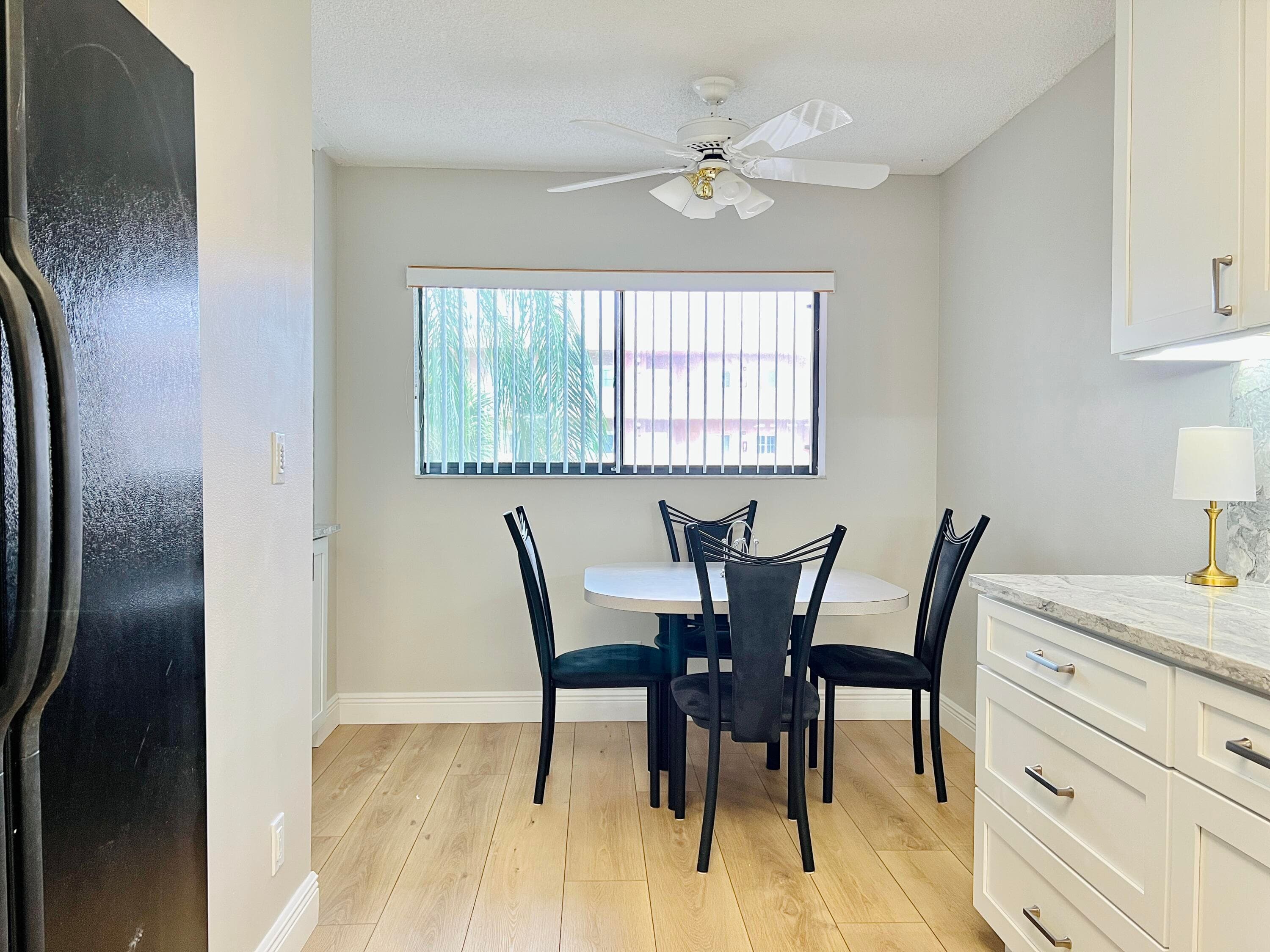 4725 E Lucerne Lakes Blvd Boulevard E 311, Lake Worth, FL 33467 — photo 4 of 28