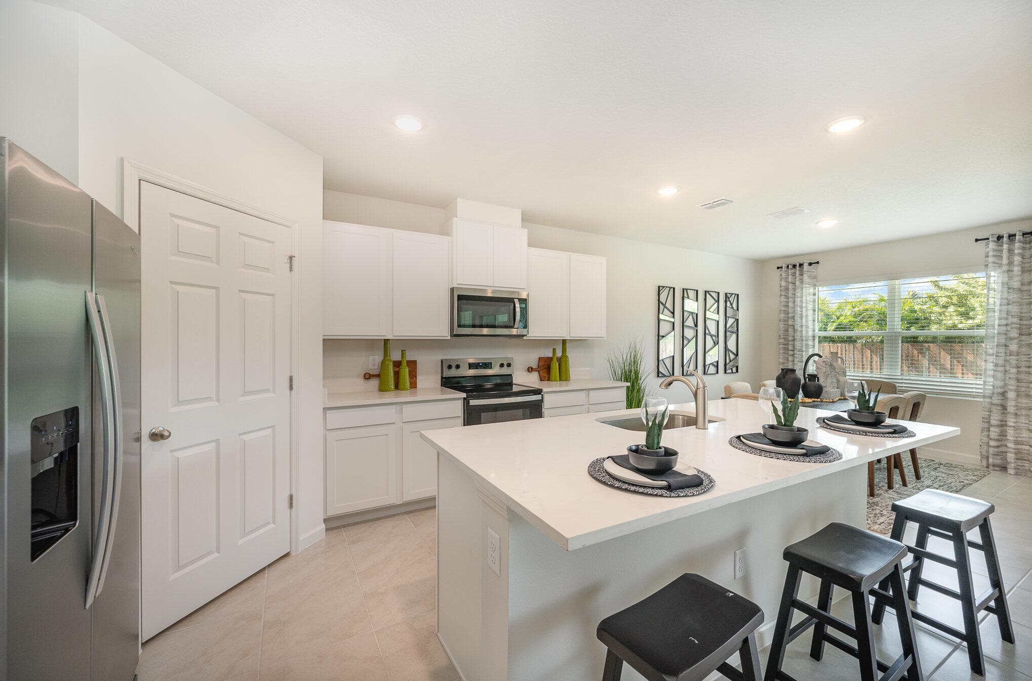 801 SW Amethist Terrace, Port St. Lucie, FL 34953 — photo 4 of 33