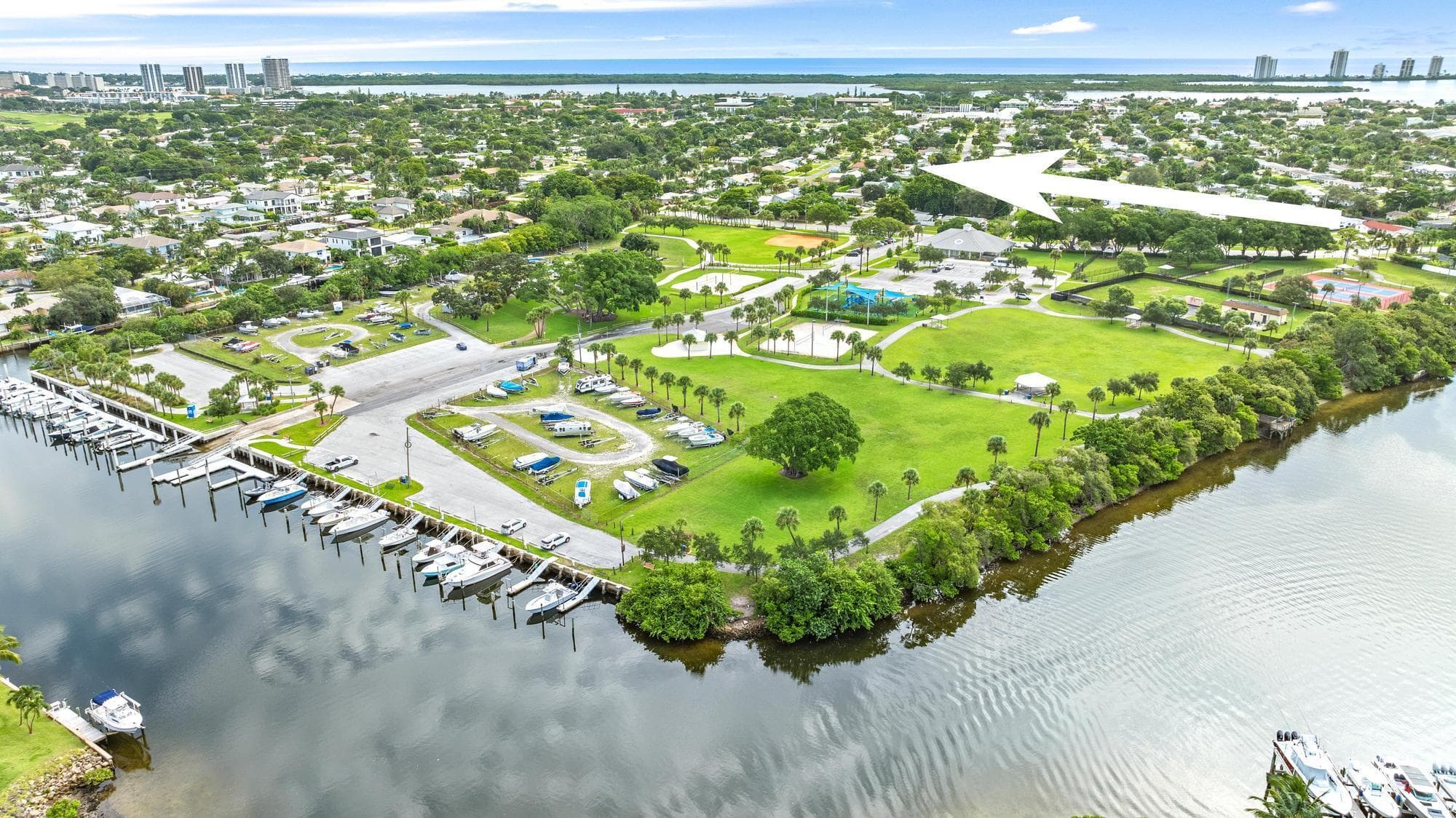517 Gulf Road, North Palm Beach, FL 33408 — photo 42 of 59
