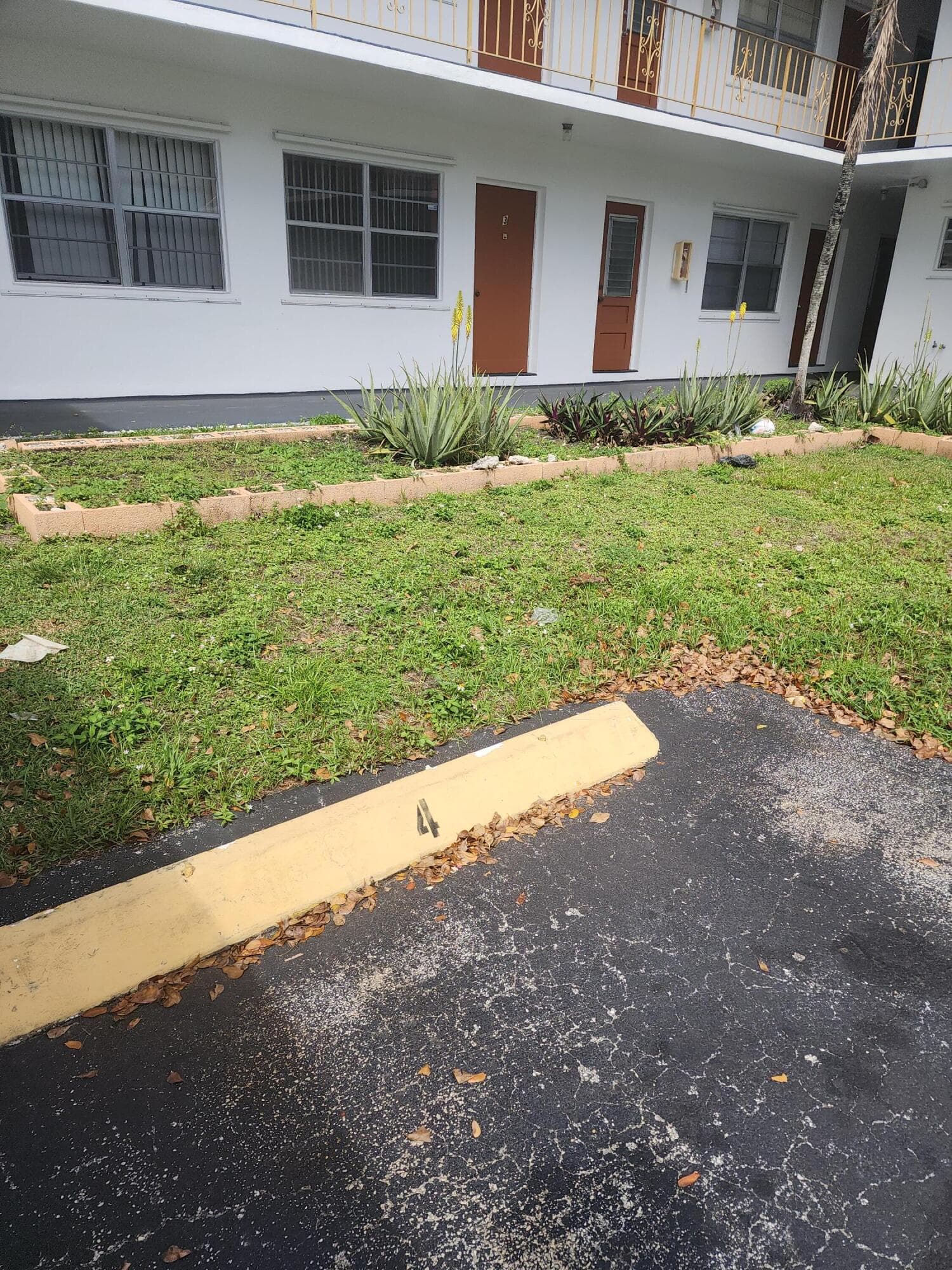 1007 N 19th Avenue 4, Hollywood, FL 33020 — photo 11 of 12