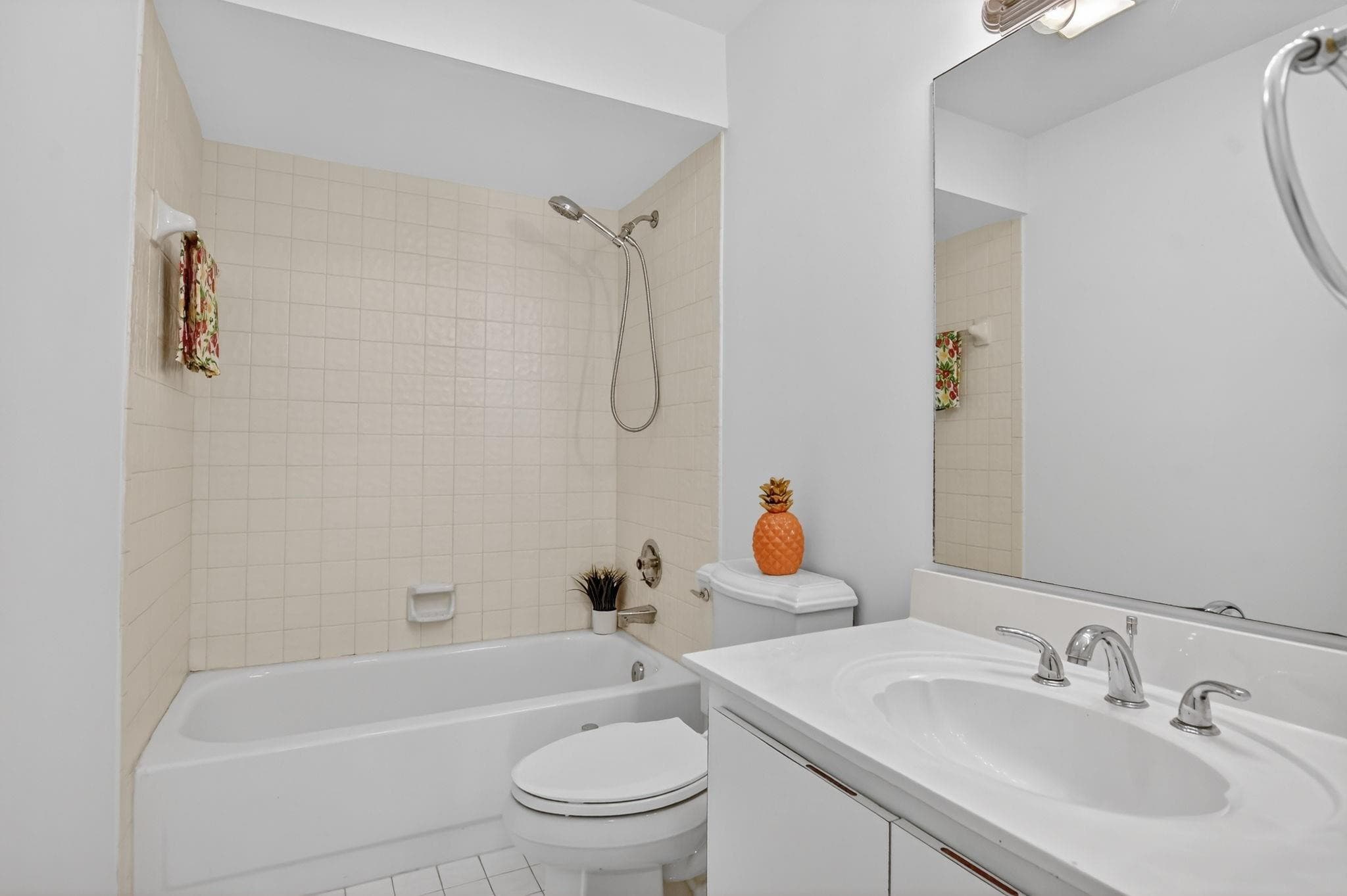 661 Hollows Circle, Deerfield Beach, FL 33442 — photo 17 of 55