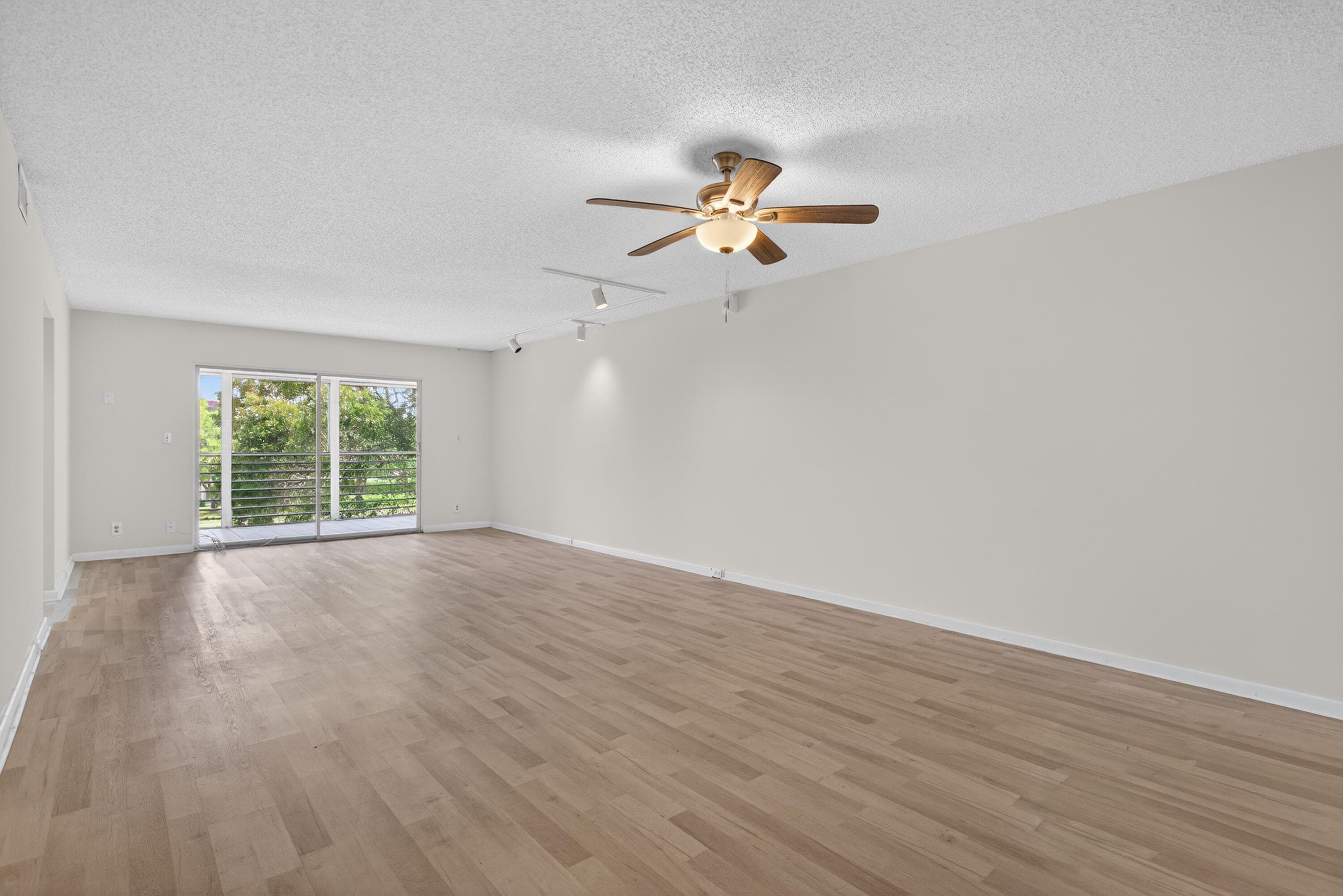 3306 Aruba Way E3, Coconut Creek, FL 33066 — photo 7 of 52