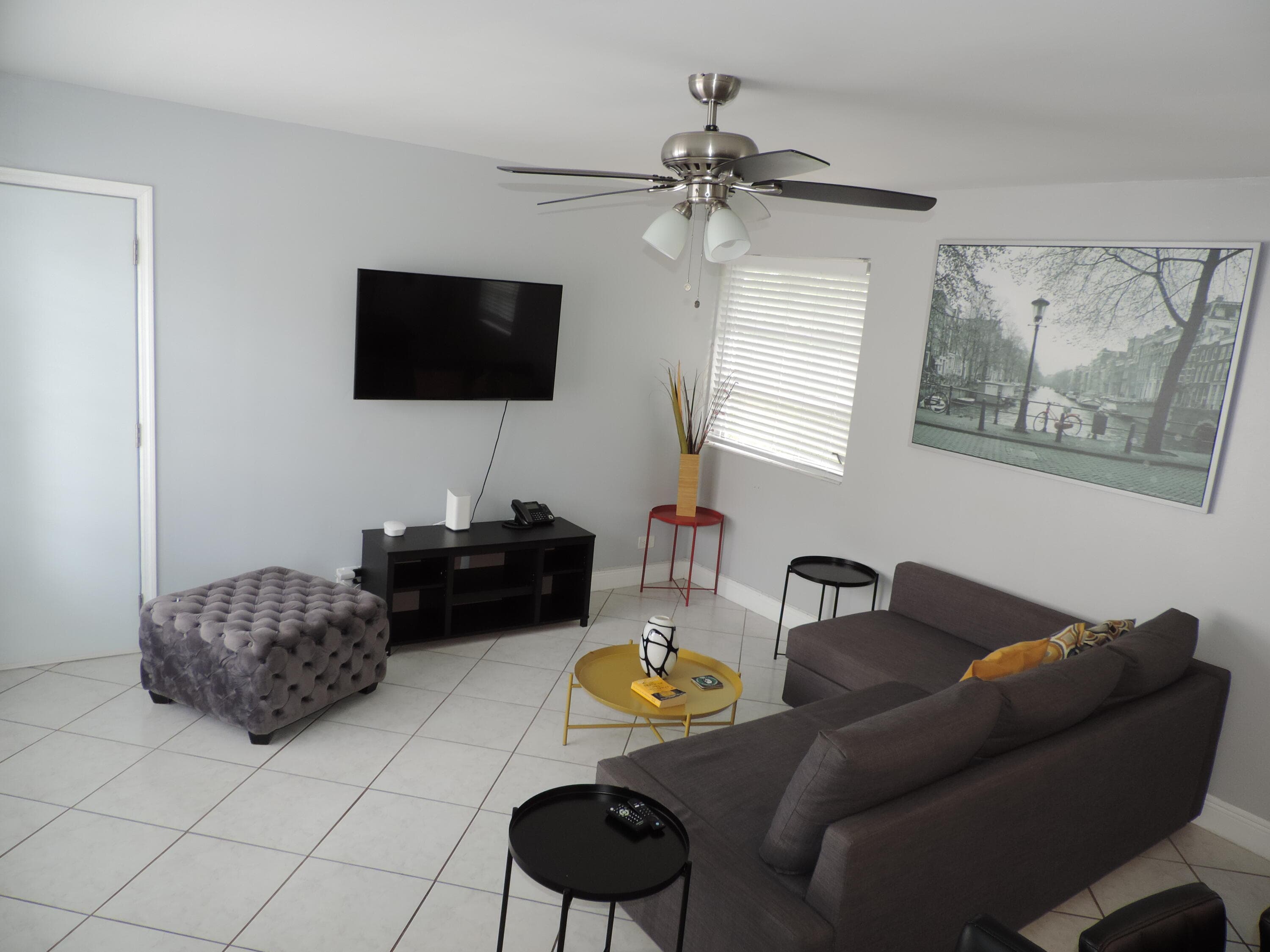 5423 NE 22nd Terrace, Fort Lauderdale, FL 33308 — photo 6 of 17