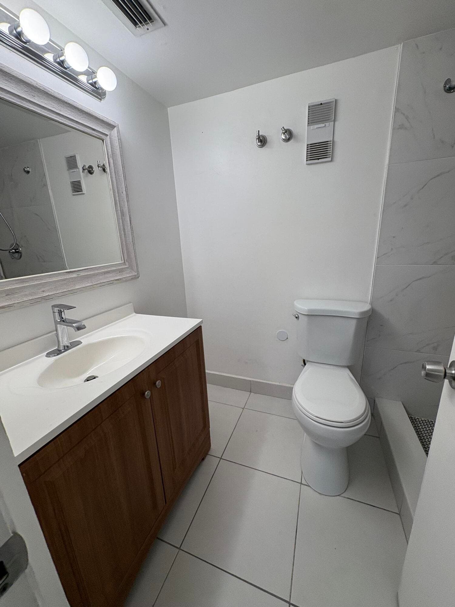 7860 NW 50th Street 305, Lauderhill, FL 33351 — photo 13 of 19