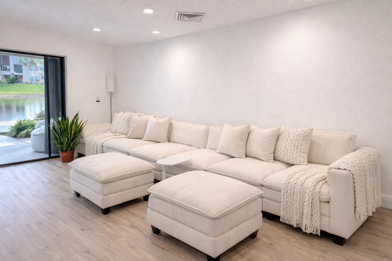 4 Westgate Lane 4c, Boynton Beach, FL 33436 — photo 10 of 39