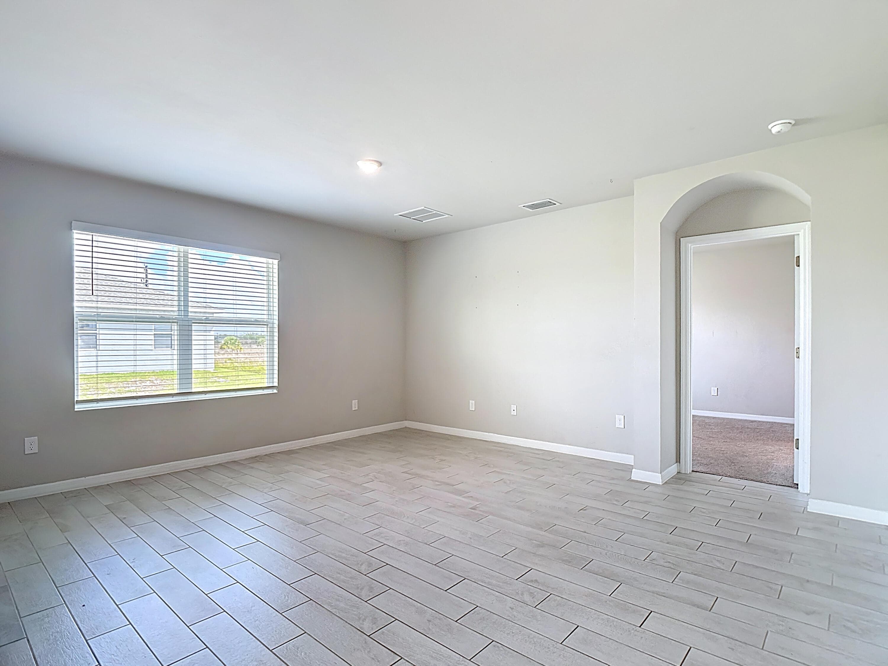524 W Glendale Avenue, LaBelle, FL 33935 — photo 16 of 25