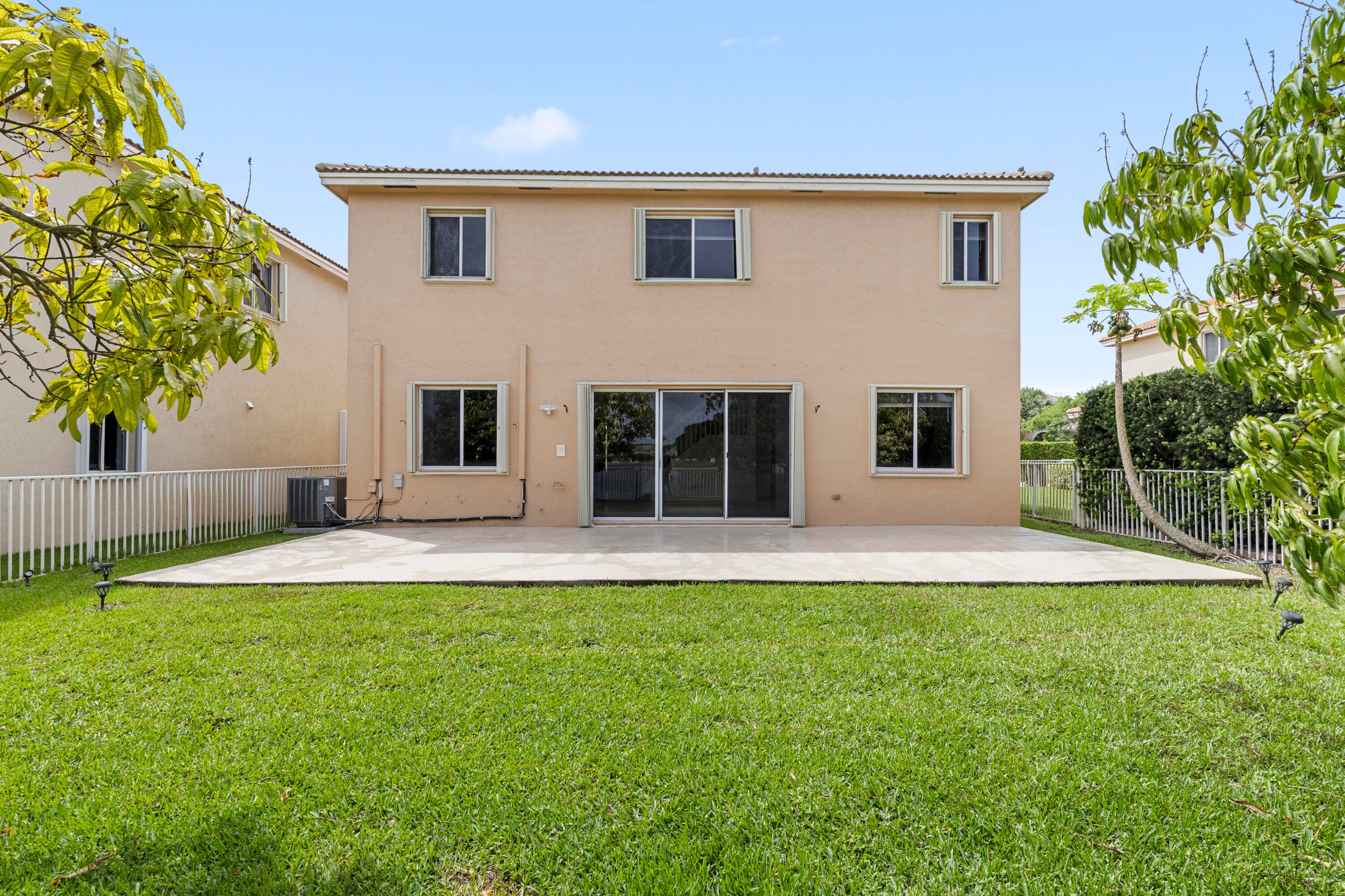 19389 SW 64th Street, Pembroke Pines, FL 33332 — photo 44 of 82