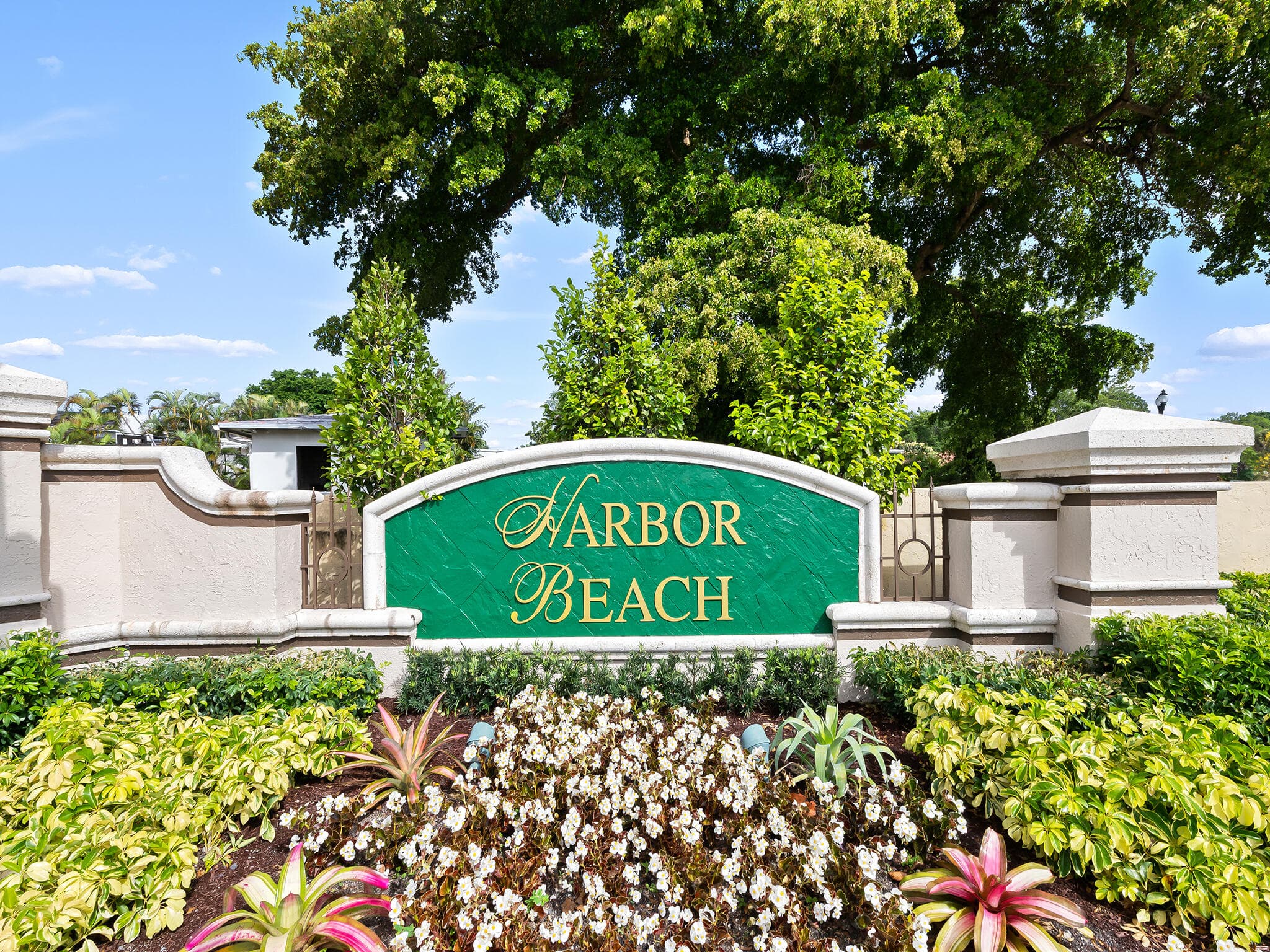 2681 Harbor Beach Parkway, Fort Lauderdale, FL 33316 — photo 11 of 14