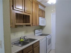 2270 NE 68th Street 1907, Fort Lauderdale, FL 33308 — photo 5 of 17