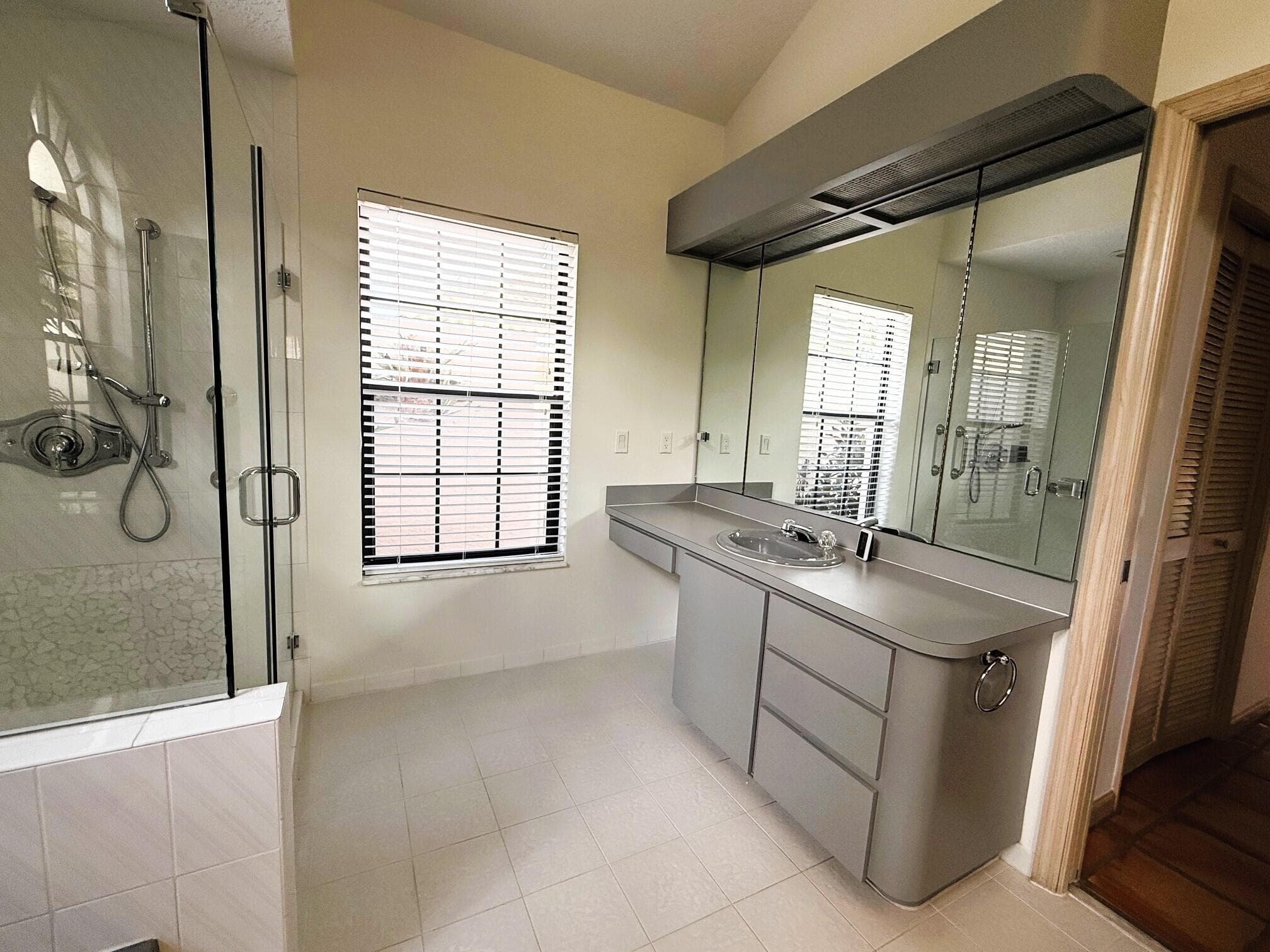 4 Lochwick Road, Palm Beach Gardens, FL 33418 — photo 18 of 35