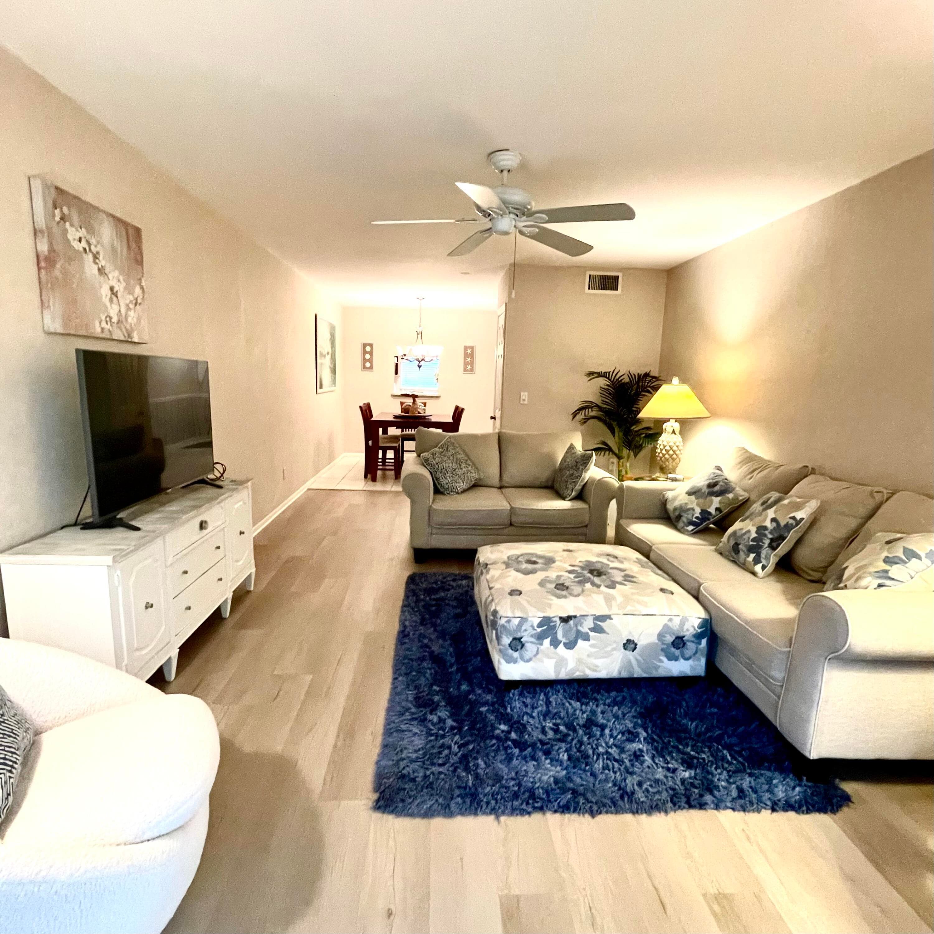 2929 SE Ocean Boulevard 117, Stuart, FL 34996 — photo 1 of 23