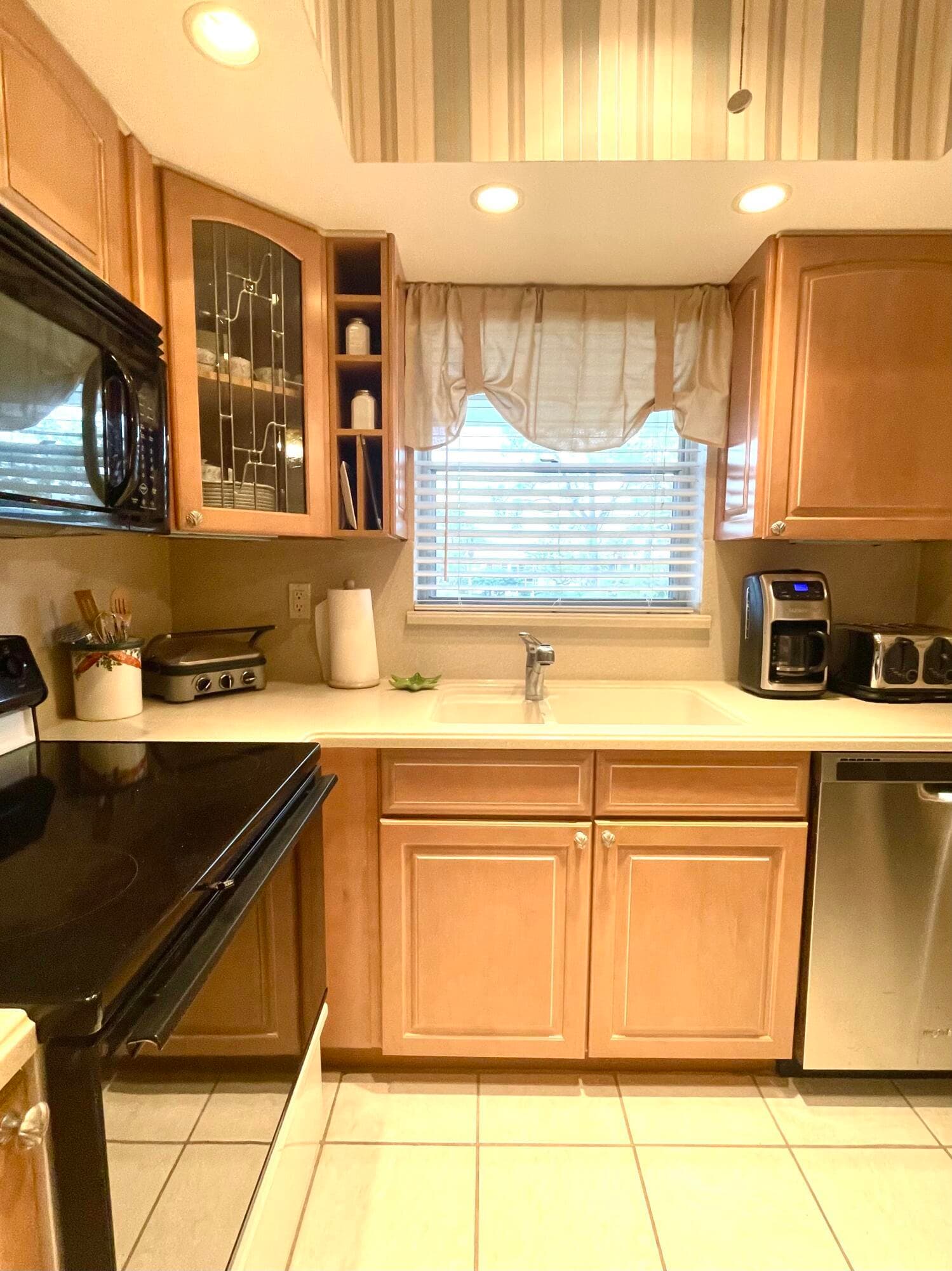 2929 SE Ocean Boulevard 117, Stuart, FL 34996 — photo 7 of 23