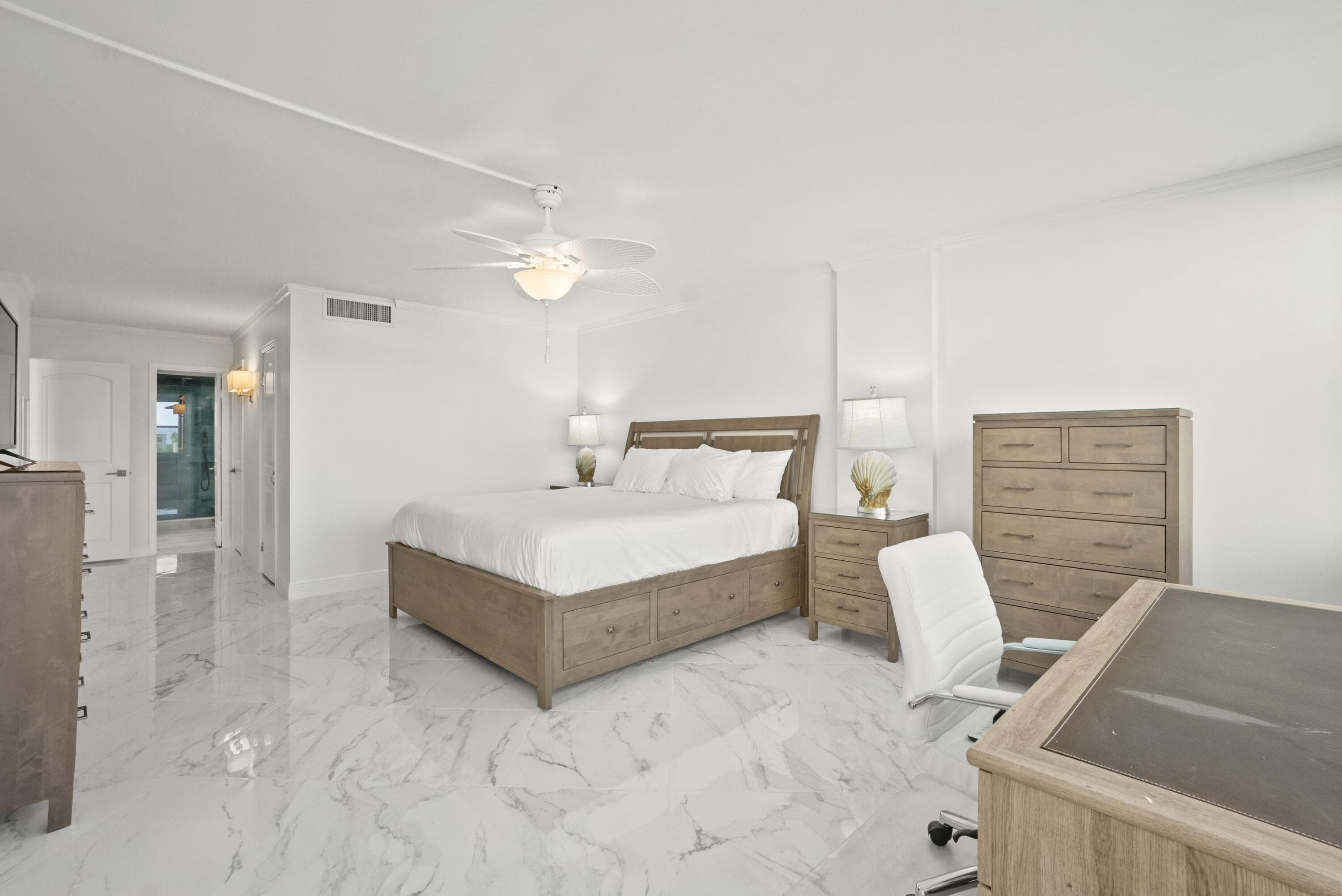 3546 S Ocean Boulevard 420, South Palm Beach, FL 33480 — photo 14 of 47