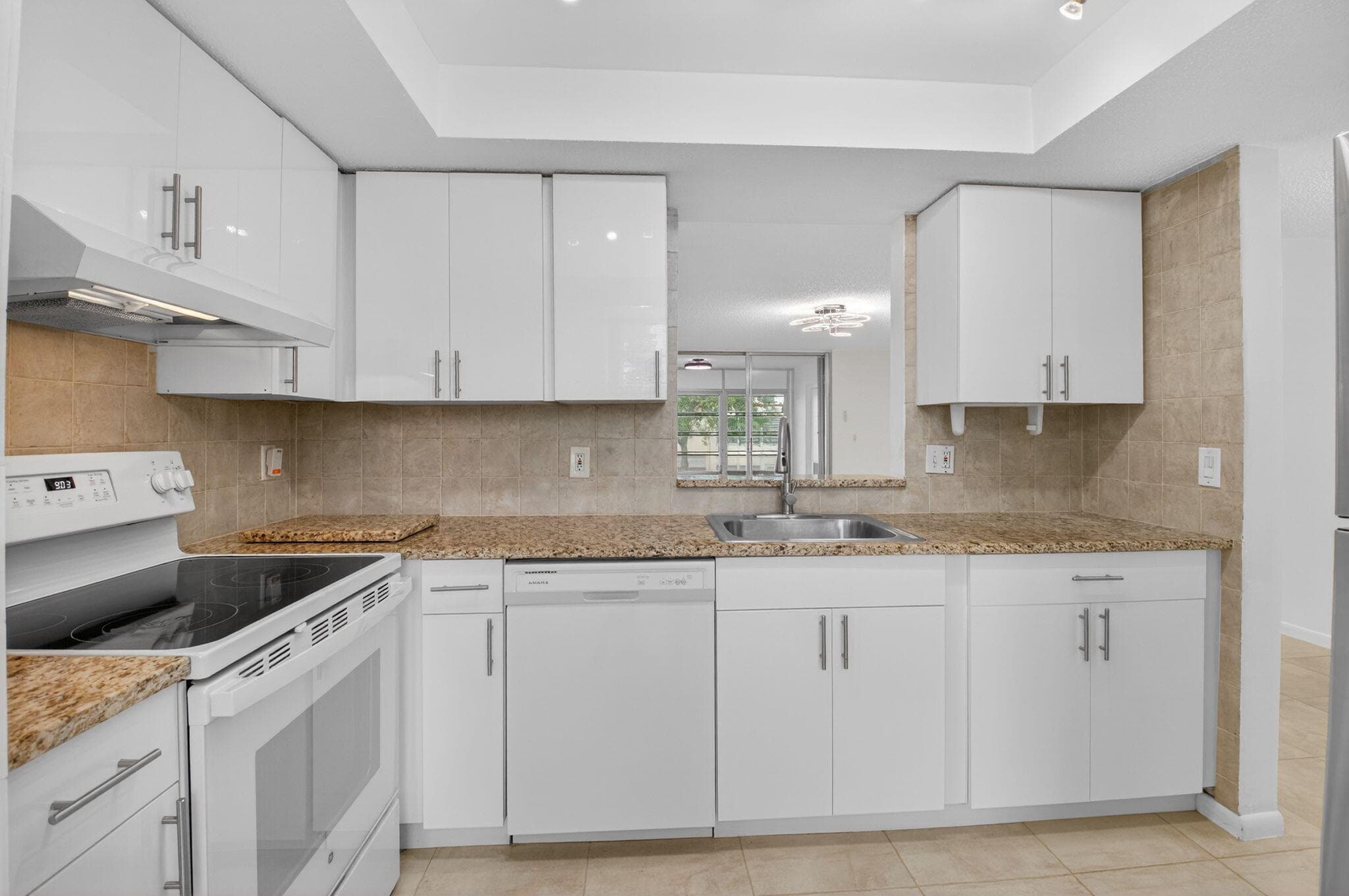10 Willowbrook Lane 207, Delray Beach, FL 33446 — photo 2 of 46