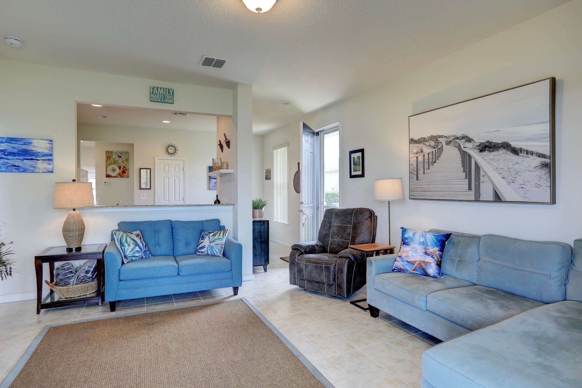 1420 Dittmer Circle SE, Palm Bay, FL 32909 — photo 4 of 44