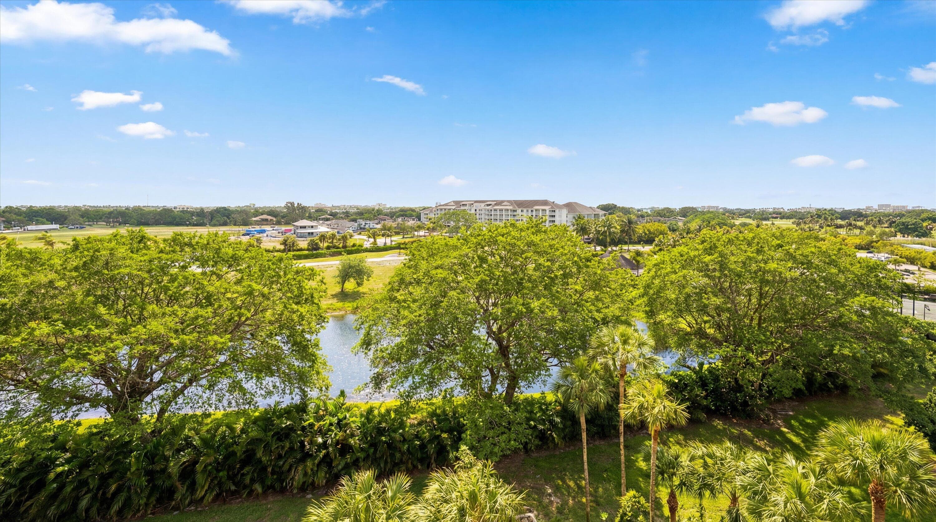 2480 Presidential Way 704, West Palm Beach, FL 33401 — photo 6 of 36