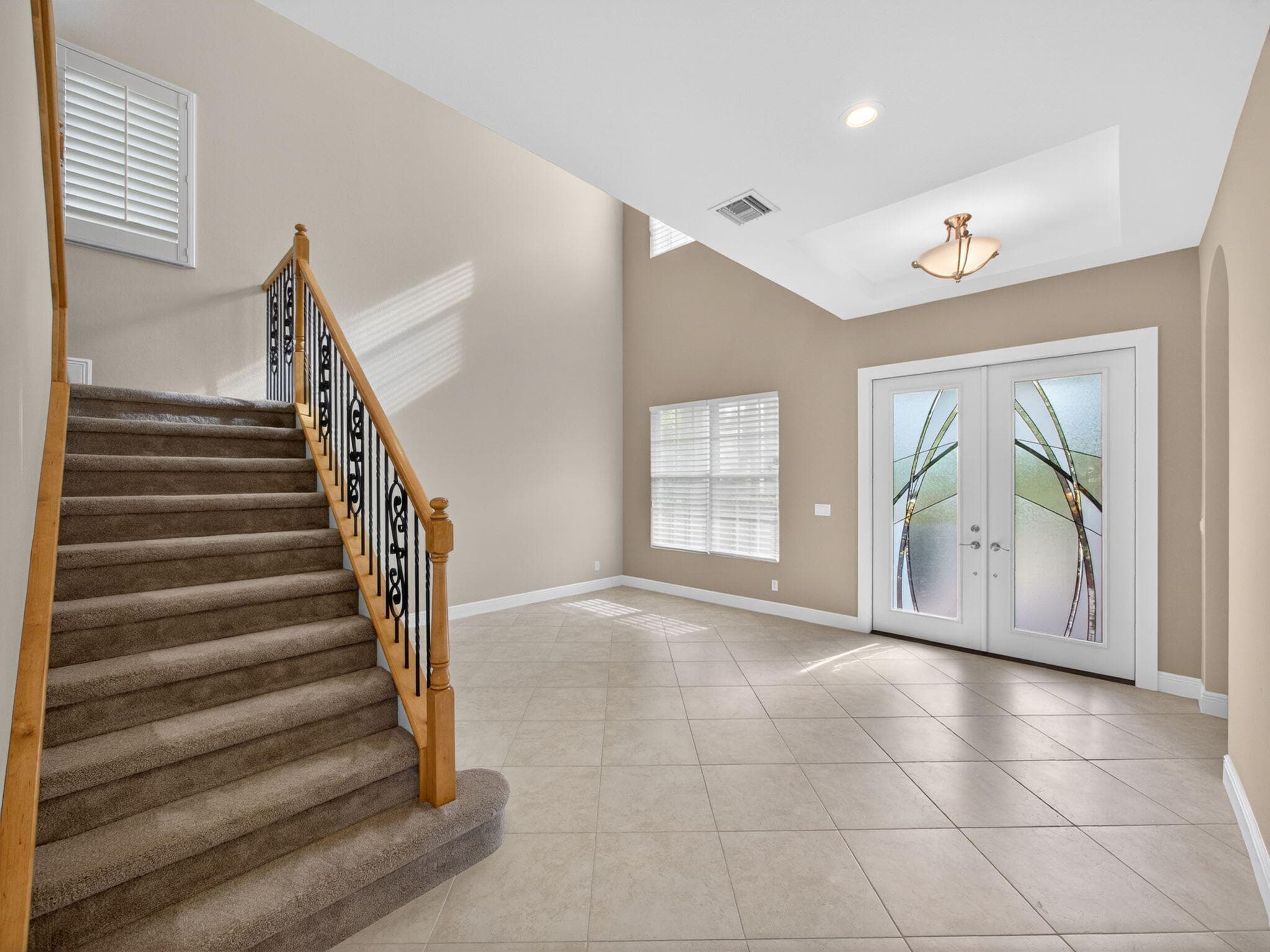 12054 Aviles Circle, Palm Beach Gardens, FL 33418 — photo 2 of 59