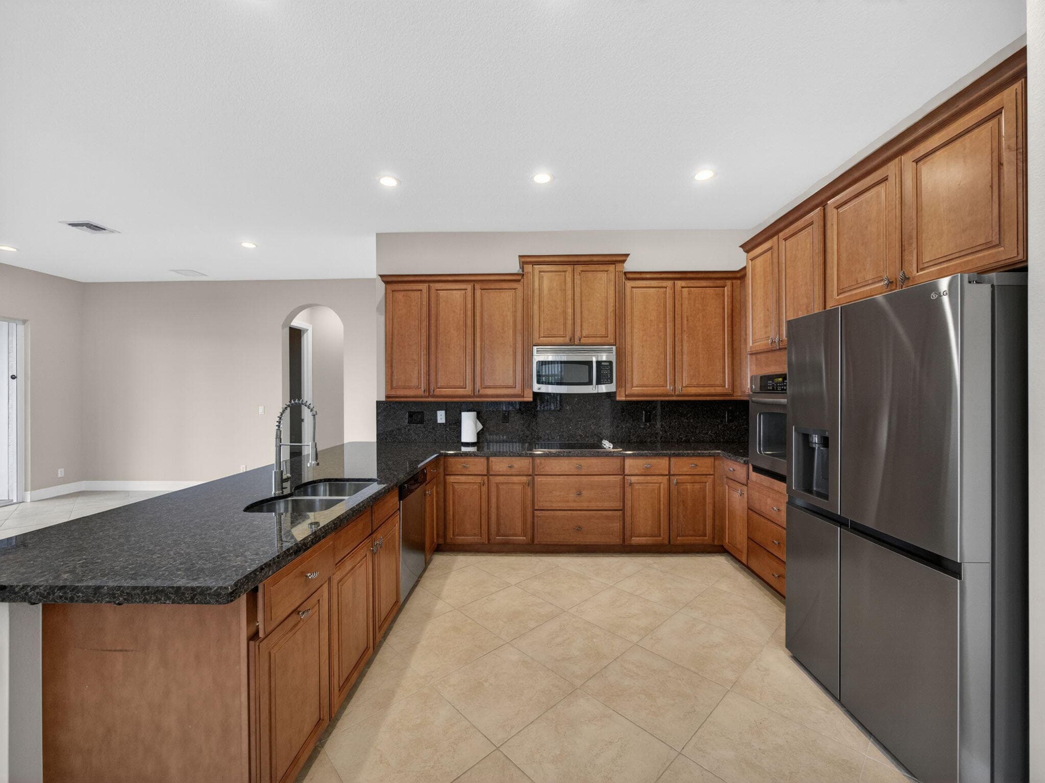 12054 Aviles Circle, Palm Beach Gardens, FL 33418 — photo 13 of 59
