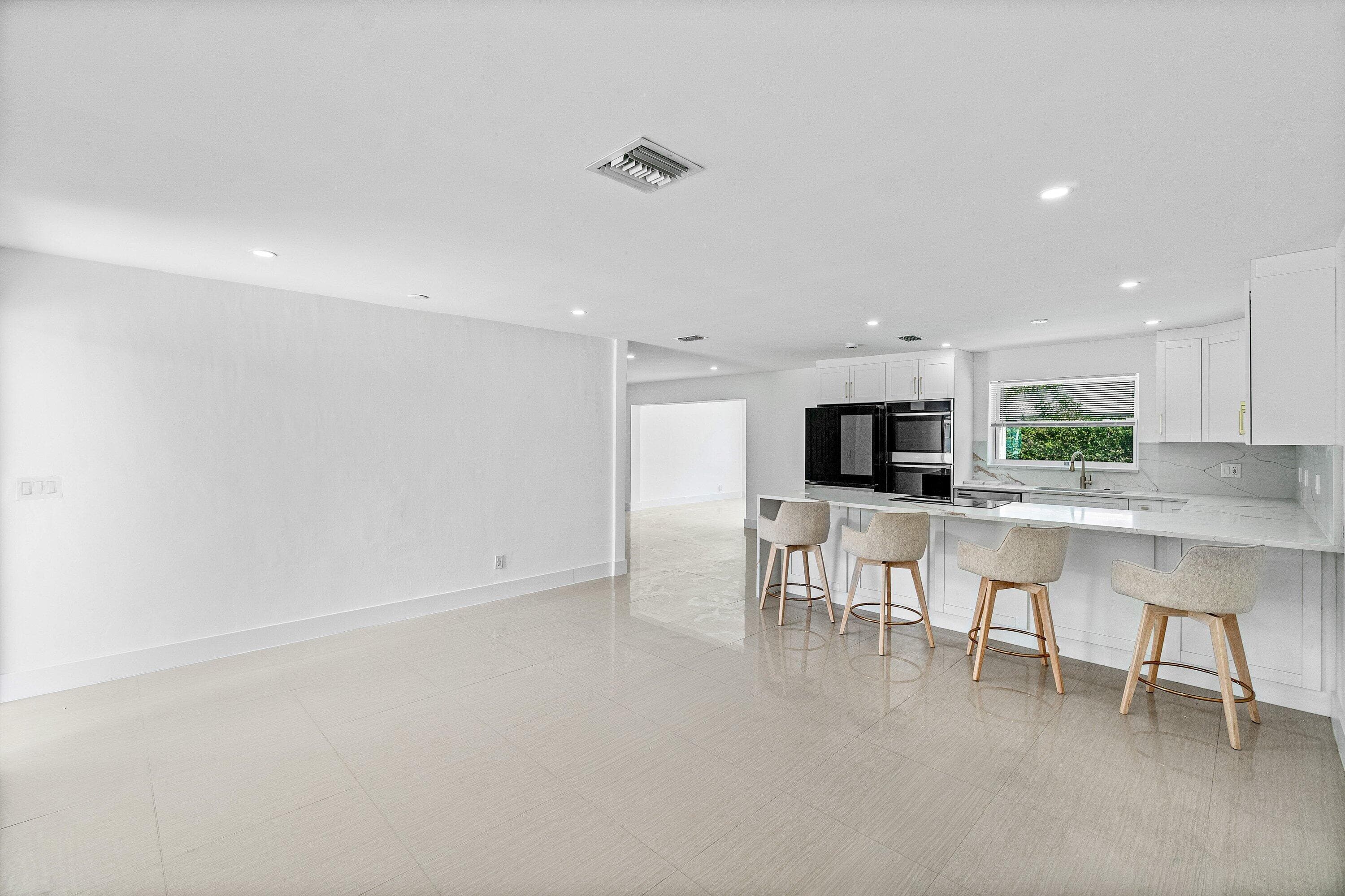 1531 NW 4th Street, Boca Raton, FL 33486 — photo 3 of 34