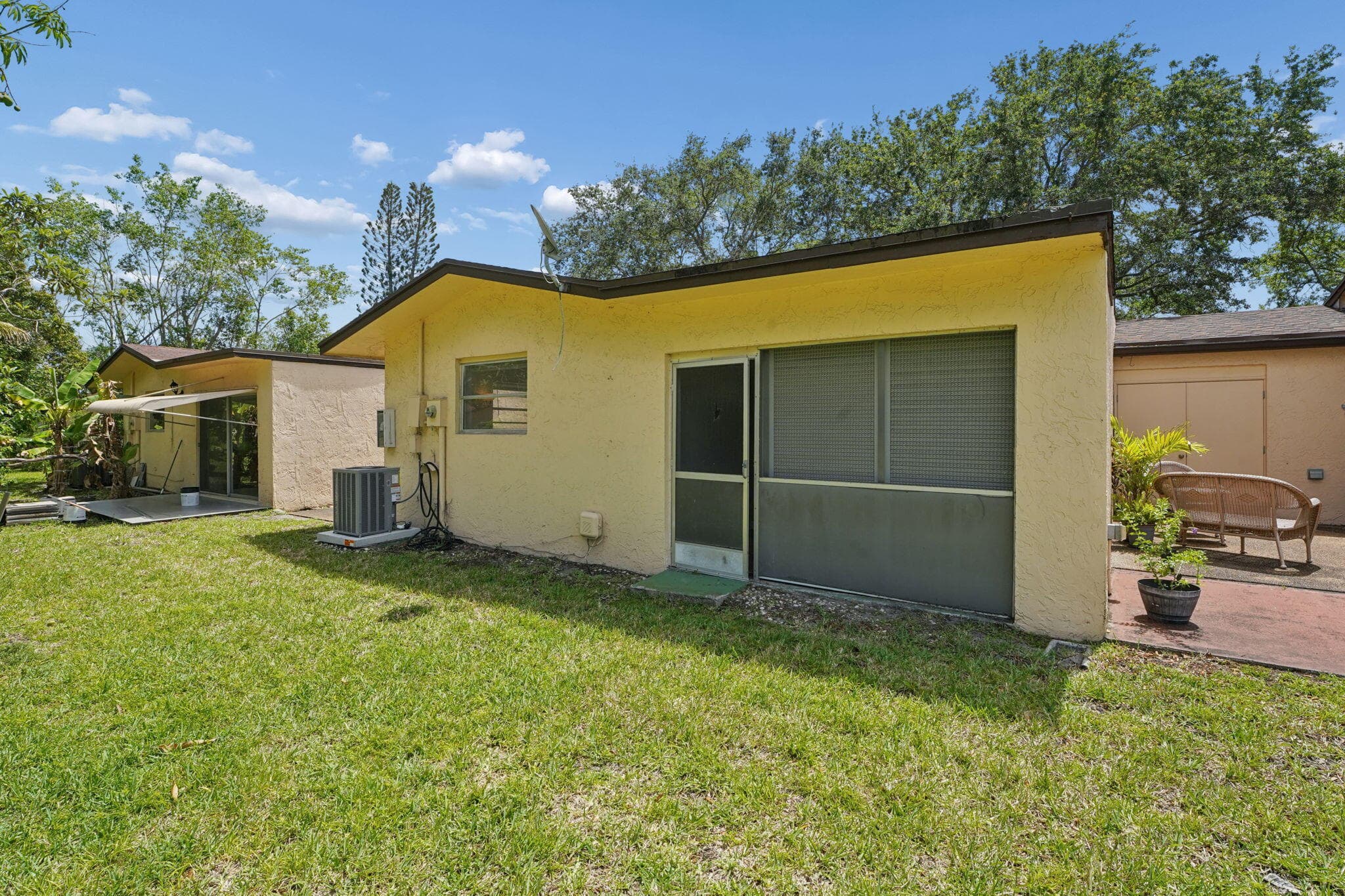 7708 Margate Boulevard C7-8, Margate, FL 33063 — photo 27 of 30