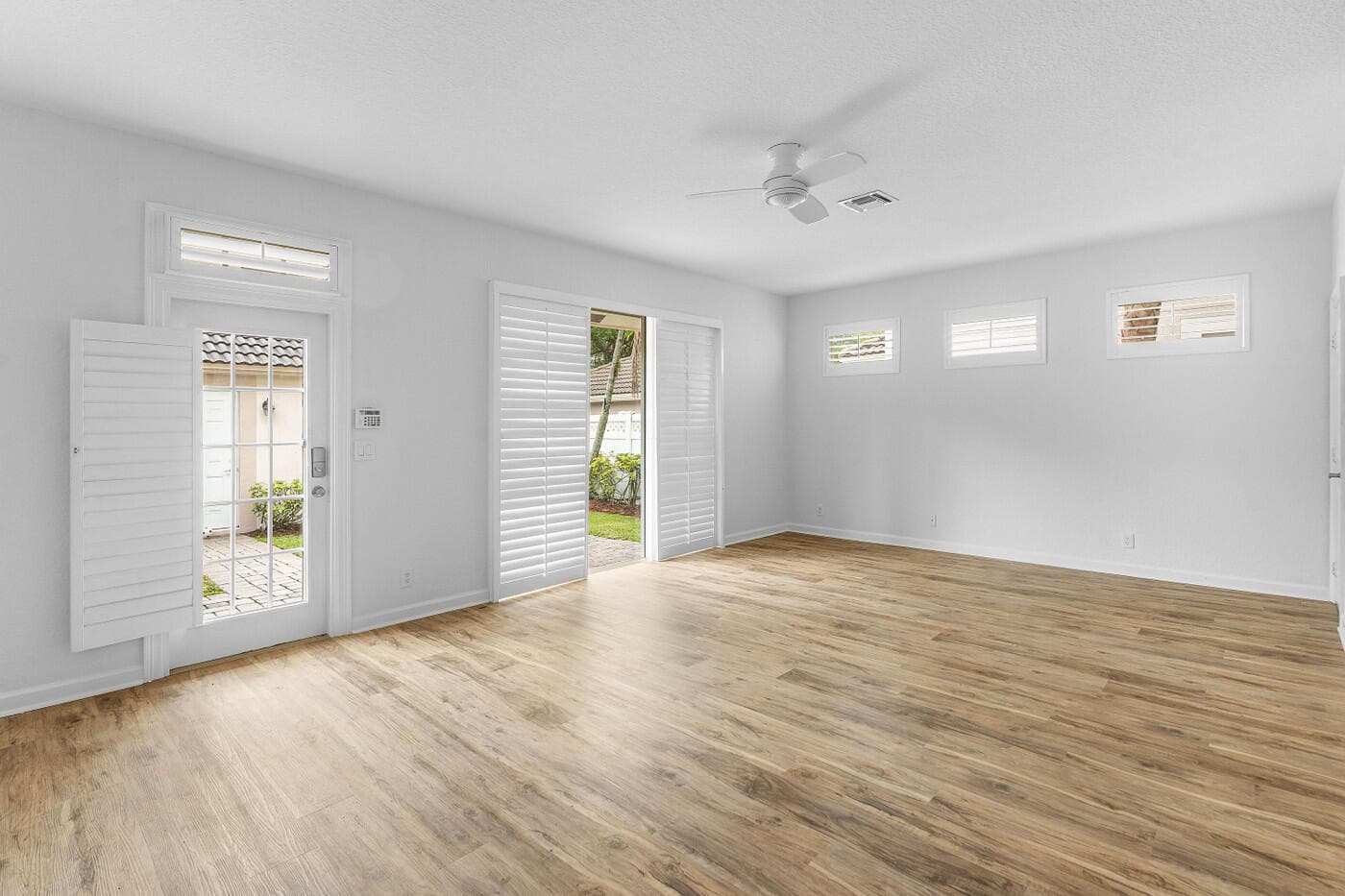 8058 Murano Circle, Palm Beach Gardens, FL 33418 — photo 7 of 42