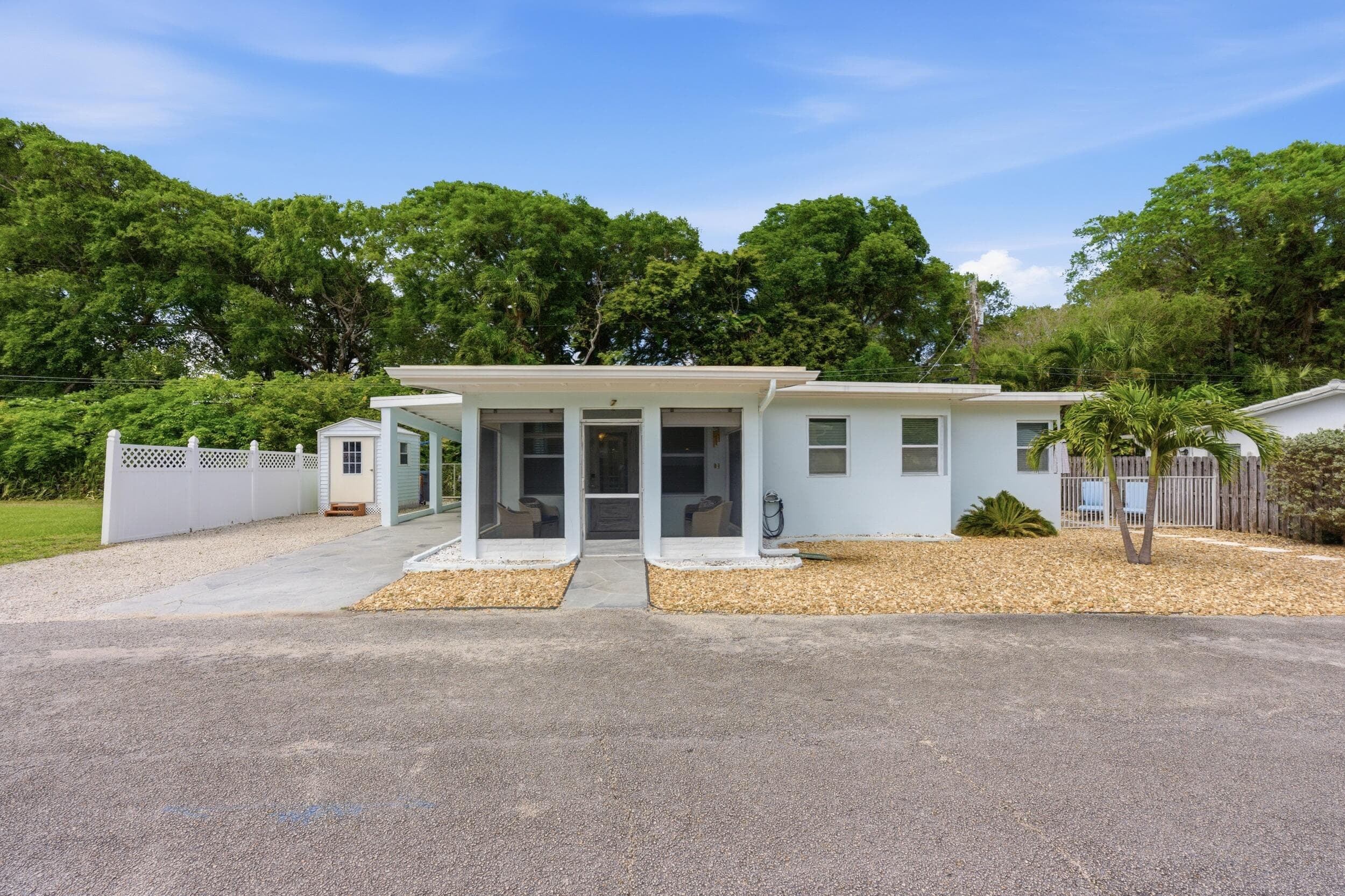 7 Belair Drive, Boynton Beach, FL 33435 — photo 3 of 47