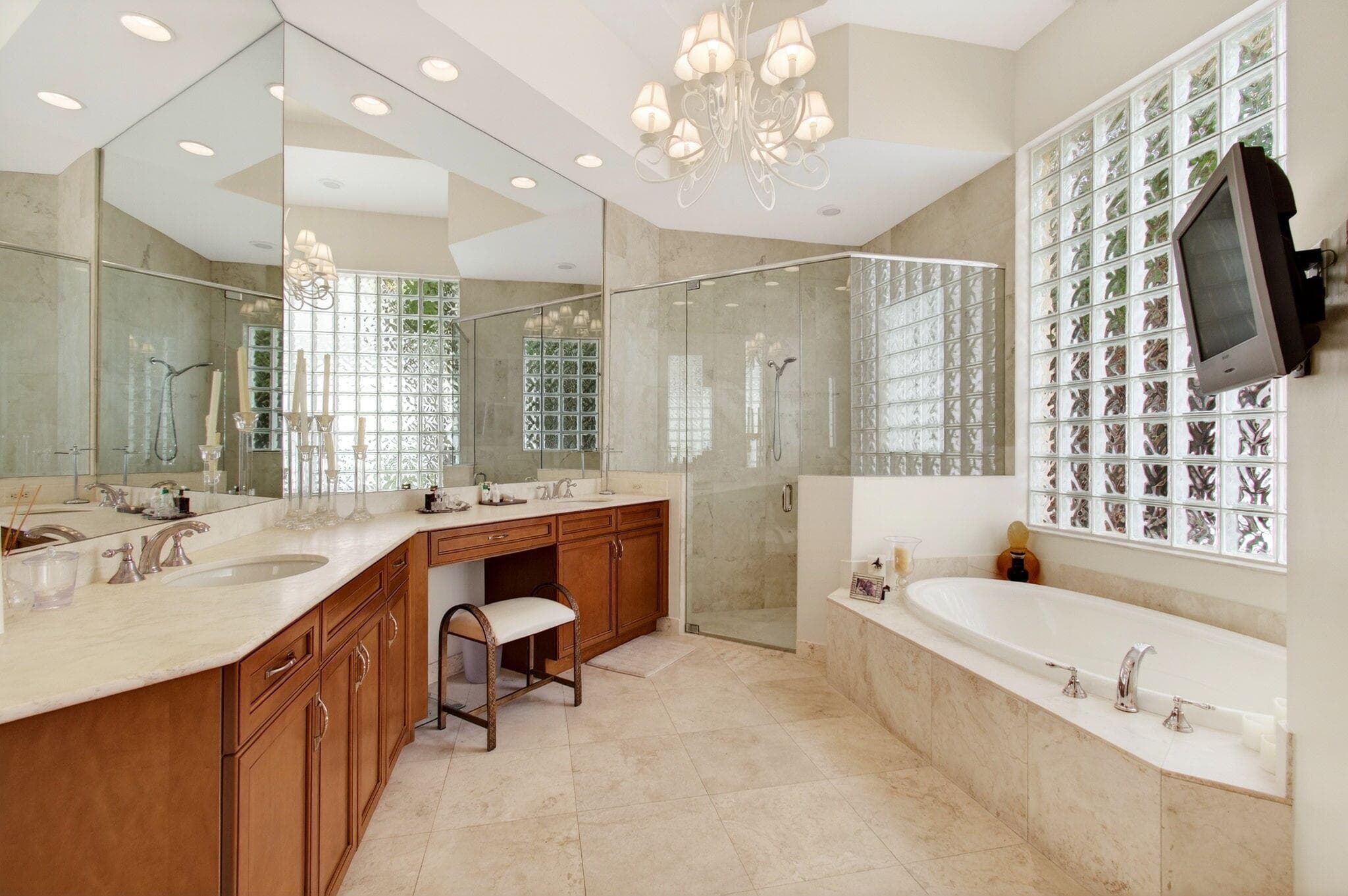 17728 Villa Club Way, Boca Raton, FL 33496 — photo 13 of 36