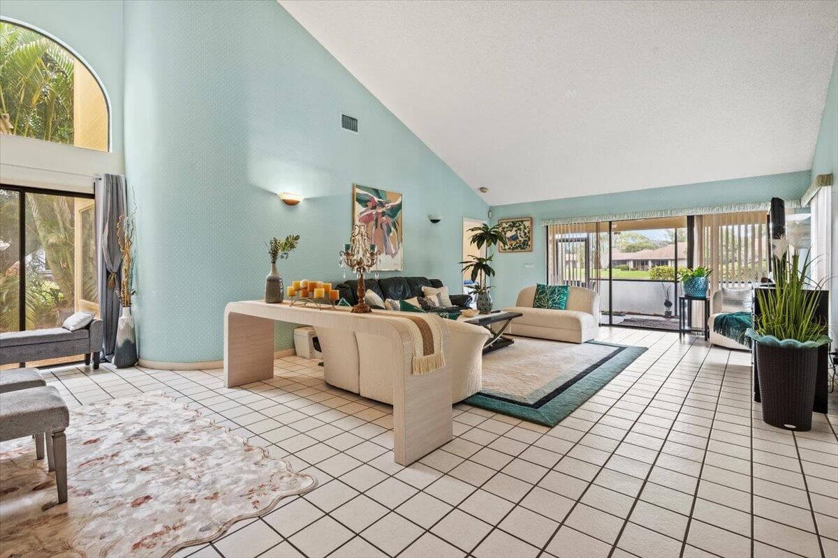 6691 S Pine Court, West Palm Beach, FL 33418 — photo 9 of 59