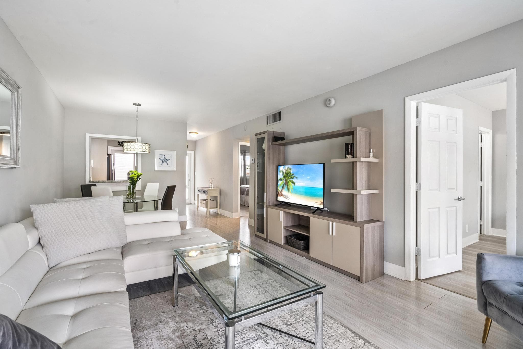1461 S Ocean Boulevard 304, Lauderdale-By-The-Sea, FL 33062 — photo 3 of 25