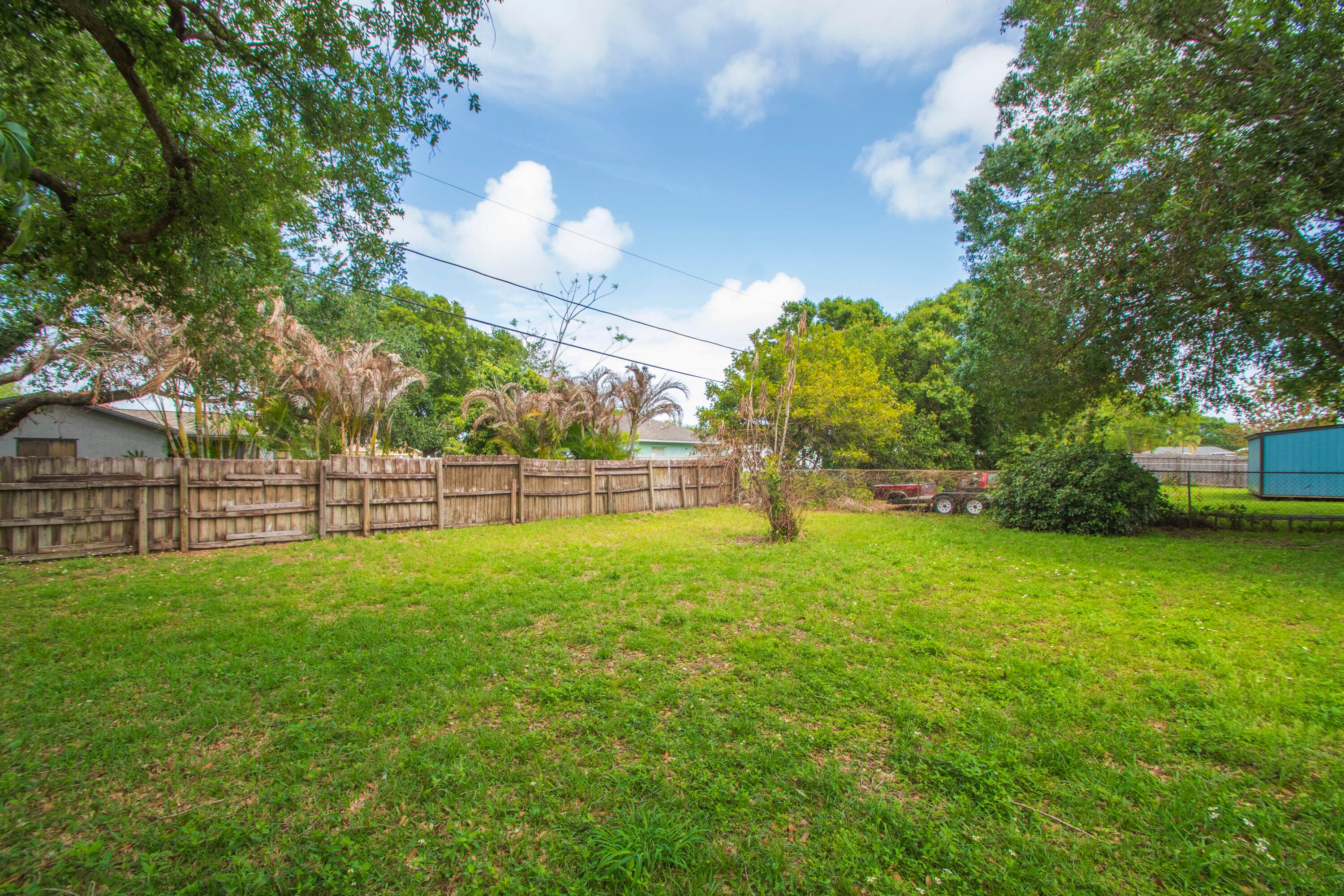 1846 24th Place SW, Vero Beach, FL 32962 — photo 30 of 33