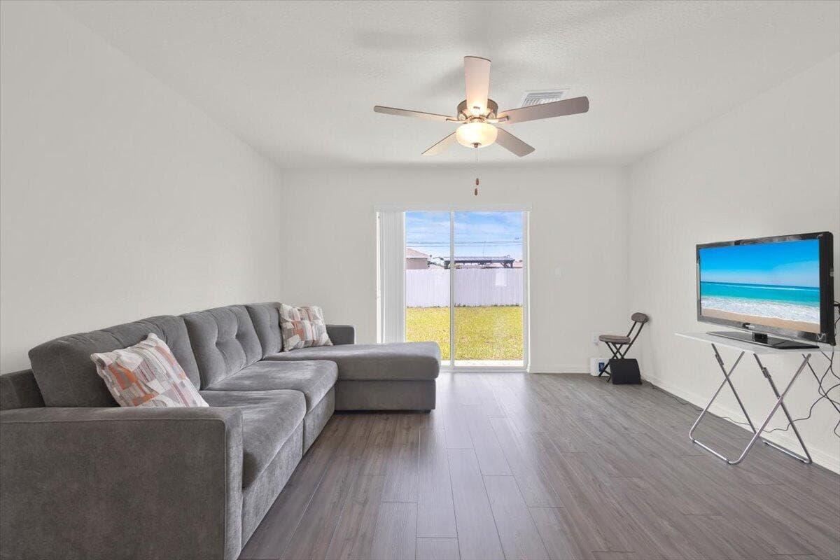 920 SW Castaneda Lane, Port St. Lucie, FL 34953 — photo 18 of 28