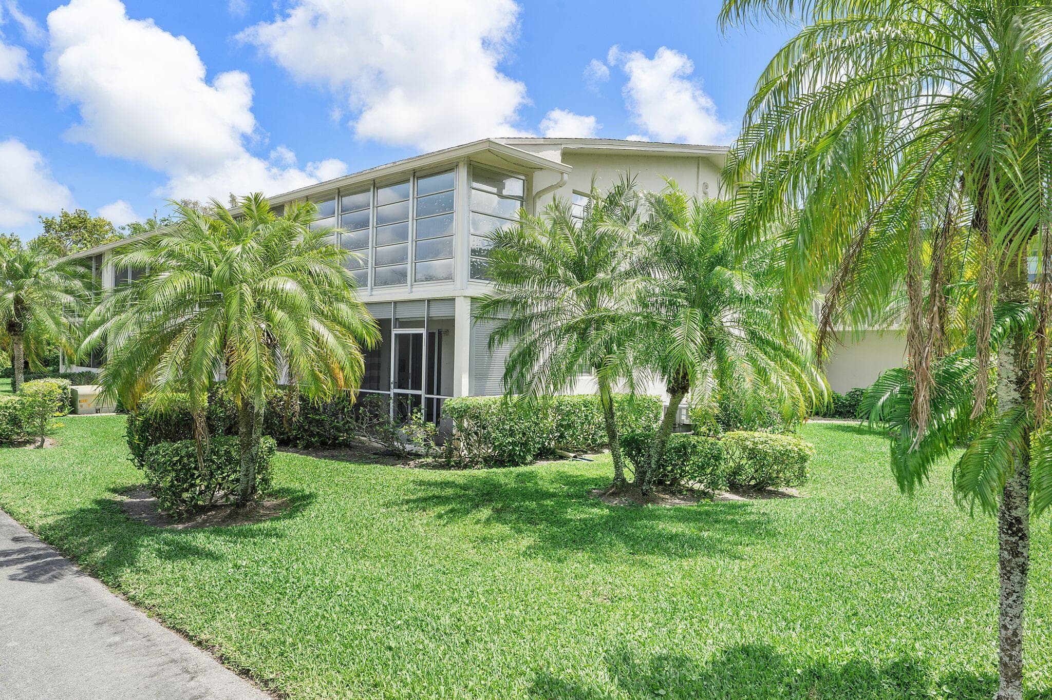 269 S Ventnor S 269, Deerfield Beach, FL 33442 — photo 1 of 39