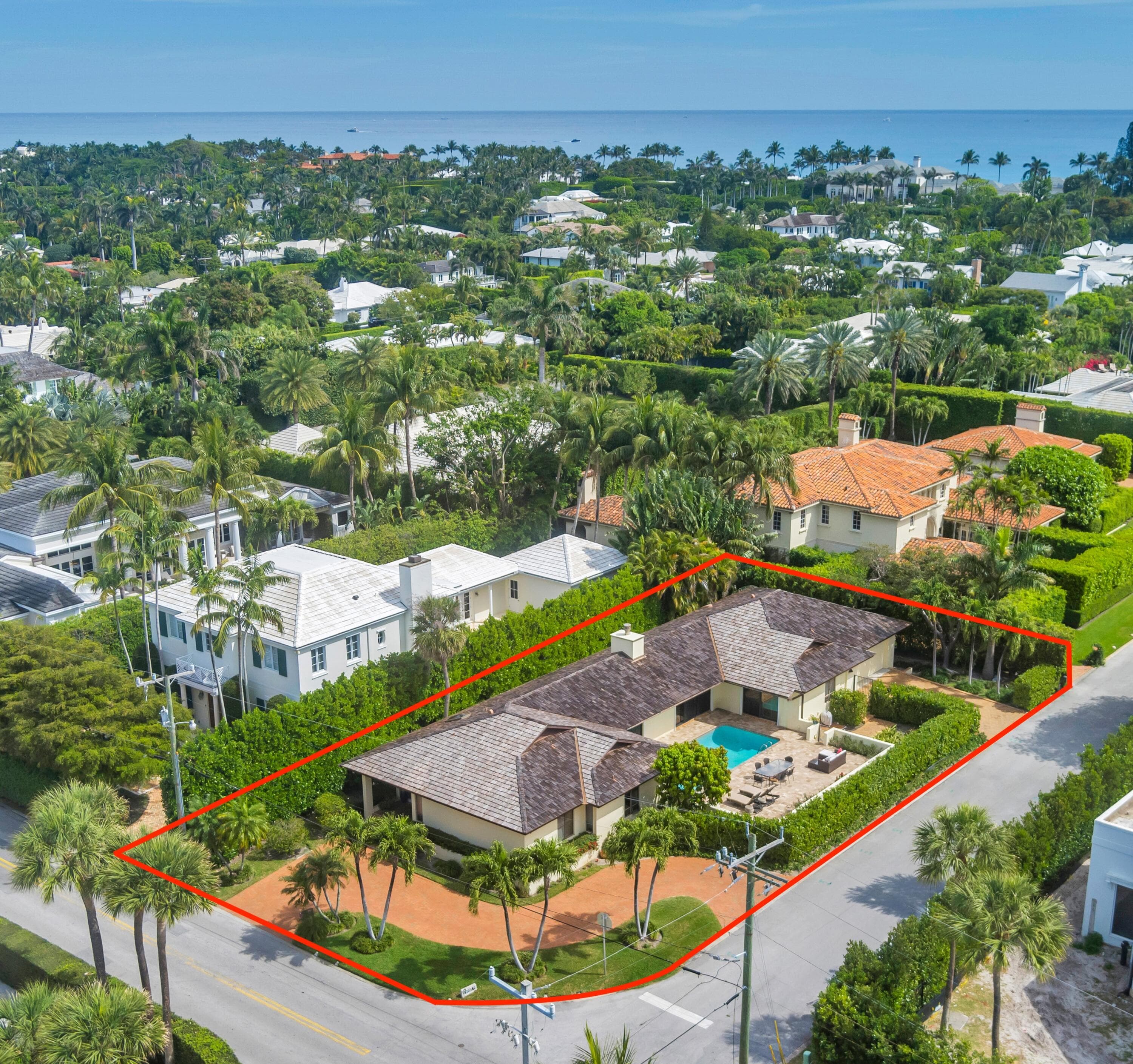 575 N Lake Way, Palm Beach, FL 33480 — photo 2 of 23