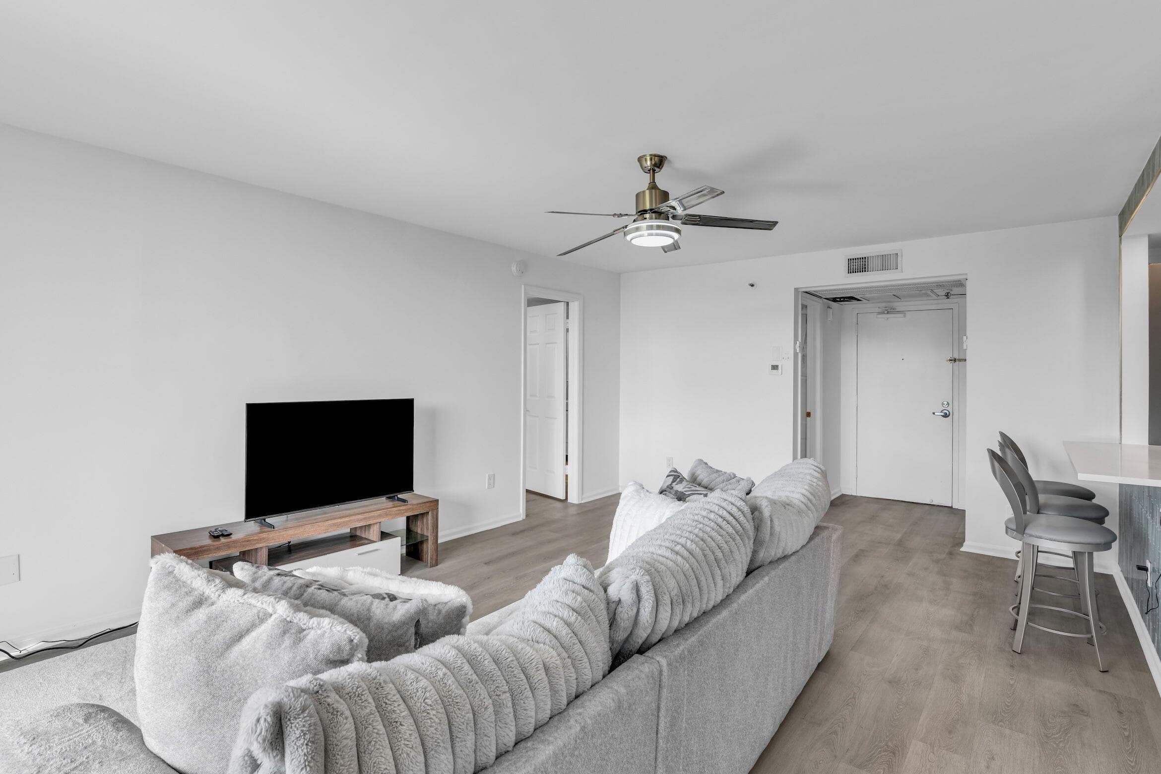 859 Jeffery Street SE 5090, Boca Raton, FL 33487 — photo 12 of 55