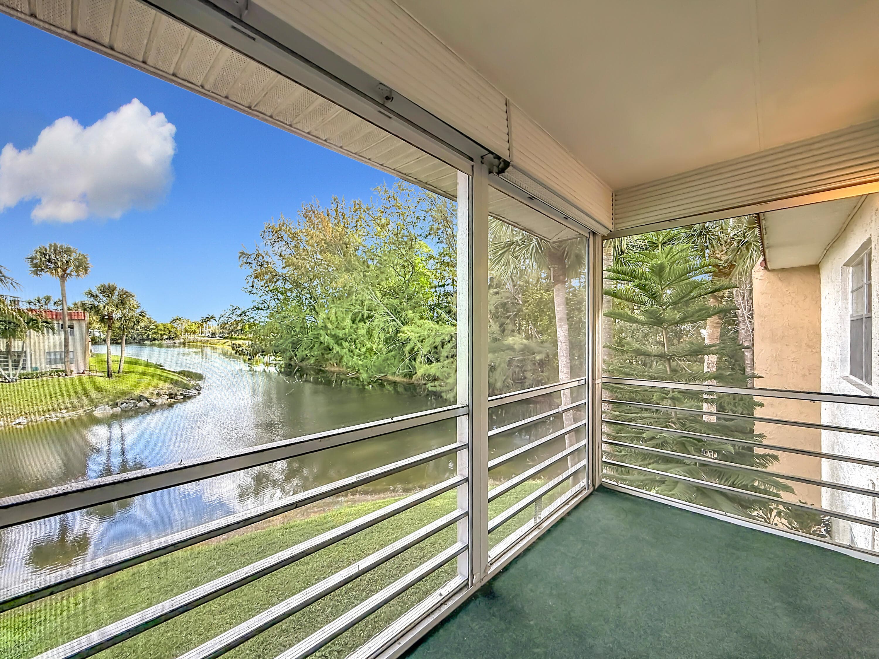 235 Lake Dora Drive 235, West Palm Beach, FL 33411 — photo 2 of 33