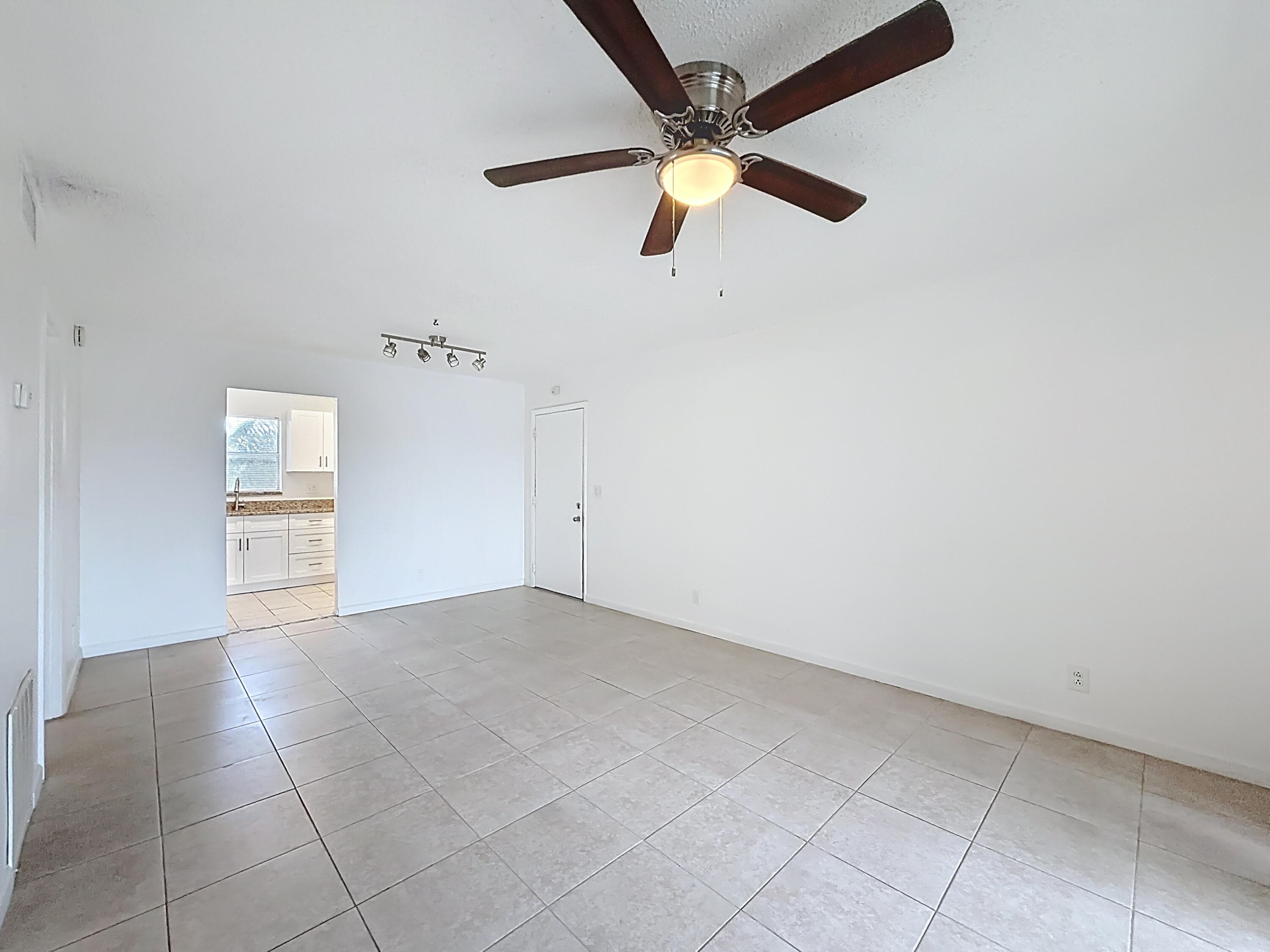 235 Lake Dora Drive 235, West Palm Beach, FL 33411 — photo 18 of 33