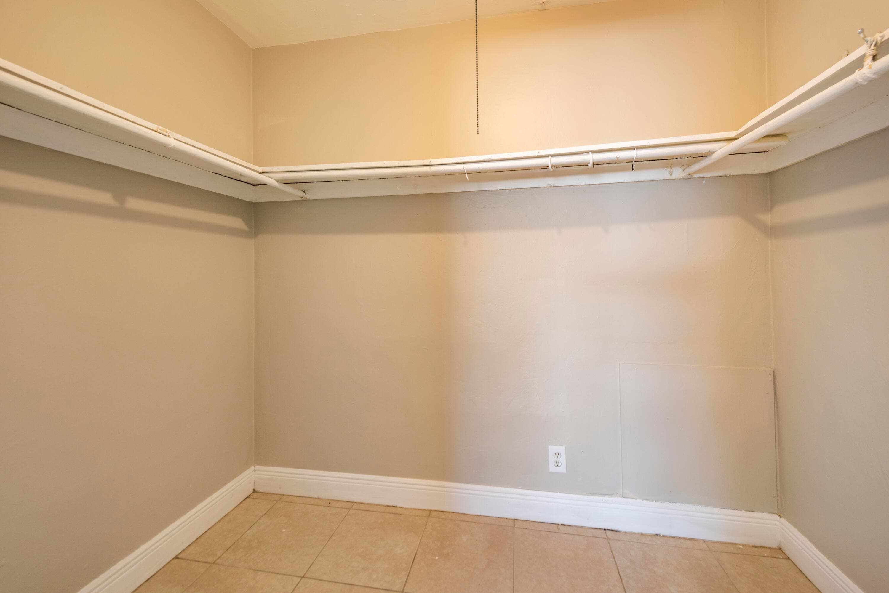 1108 NW 5th Avenue 2, Fort Lauderdale, FL 33311 — photo 10 of 17