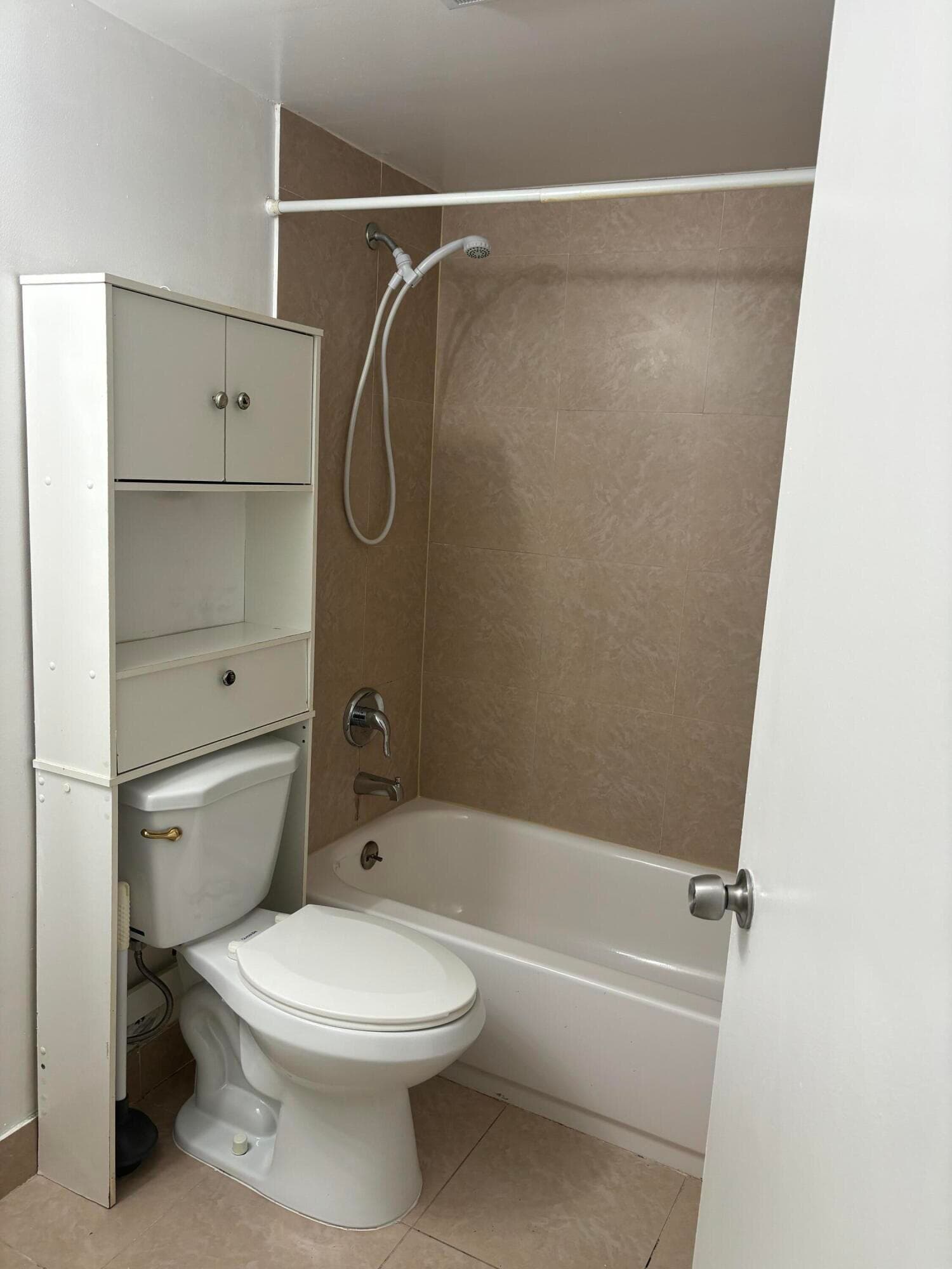 9033 Wiles Road 102, Coral Springs, FL 33067 — photo 13 of 17