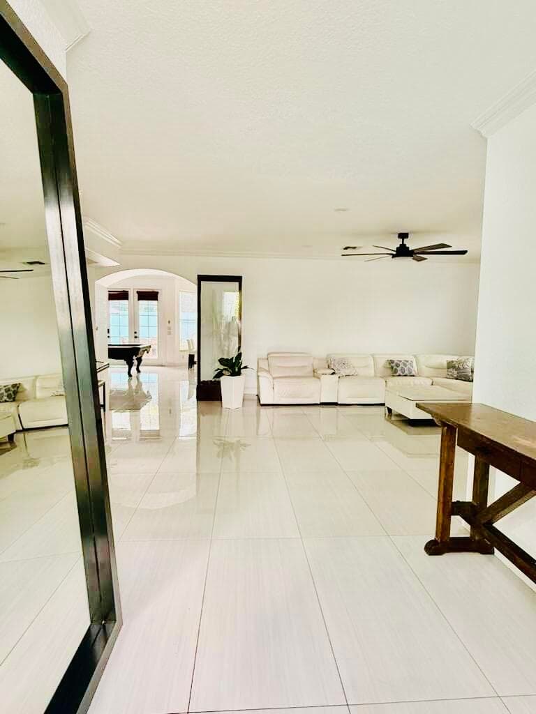 400 SW 15th Drive, Boca Raton, FL 33432 — photo 10 of 38