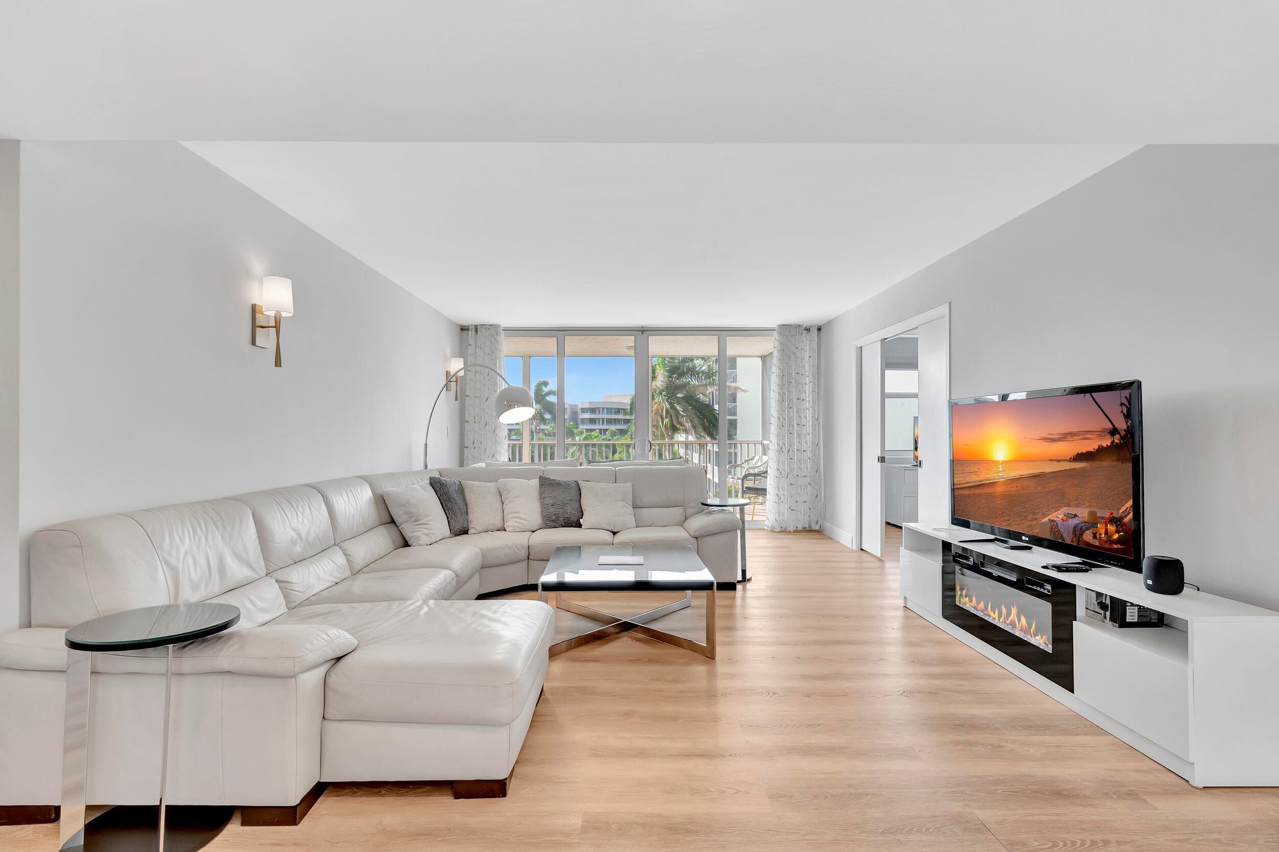 1 Harbourside Drive 4502, Delray Beach, FL 33483 — photo 17 of 58
