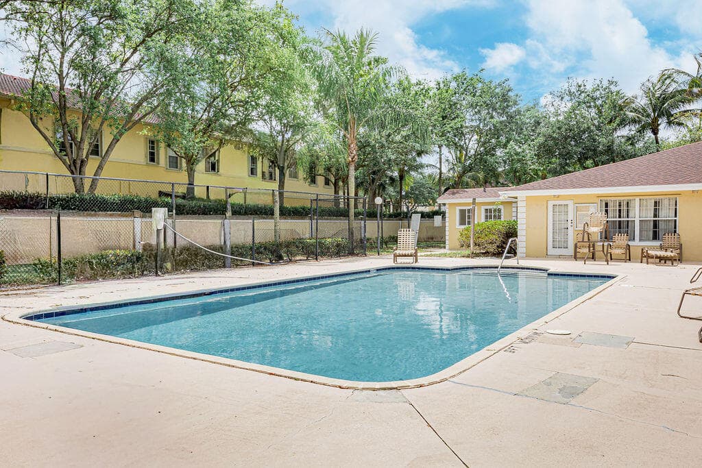 1501 Palm Beach Trace Drive, Royal Palm Beach, FL 33411 — photo 4 of 35