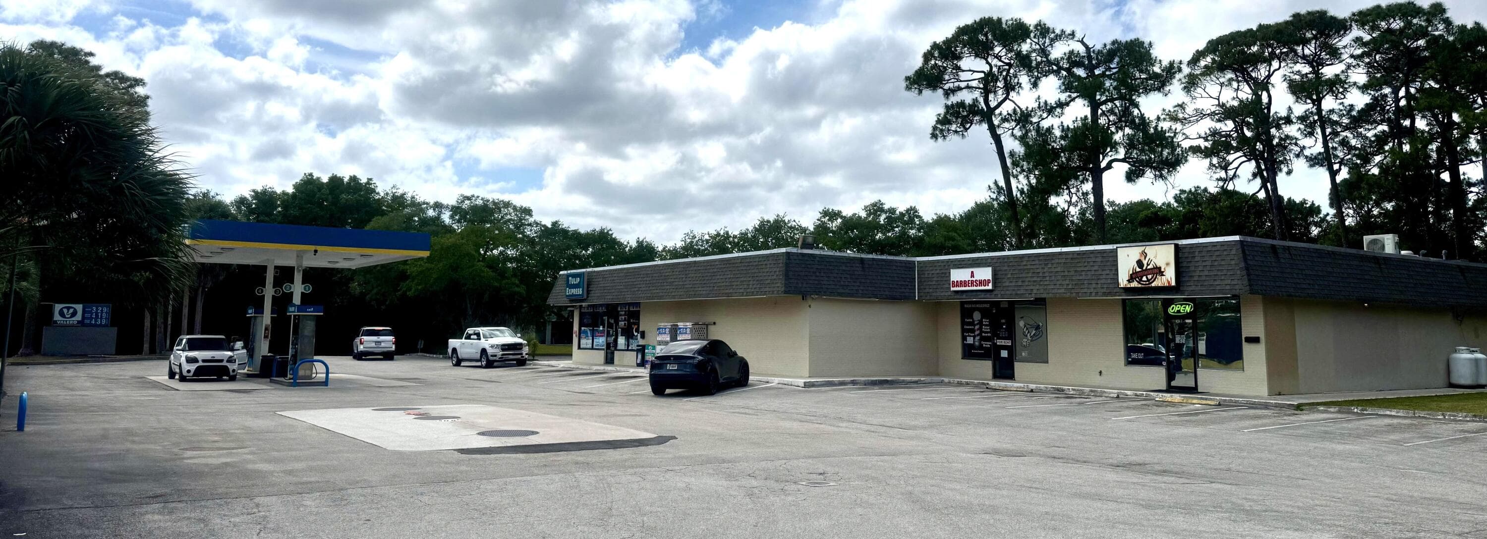 302 SW Tulip Boulevard, Port St. Lucie, FL — photo 1 of 3