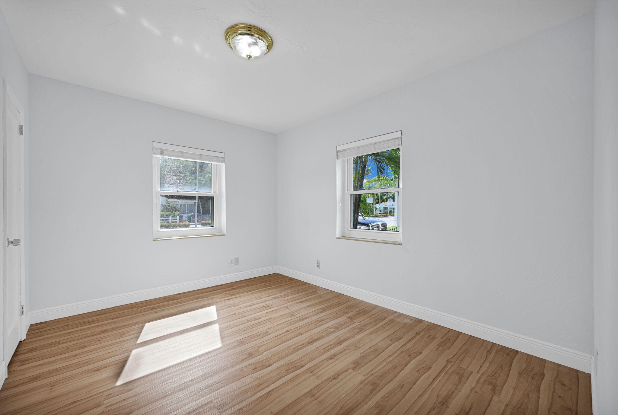 2200 SW 23rd Terrace, Miami, FL 33145 — photo 16 of 53