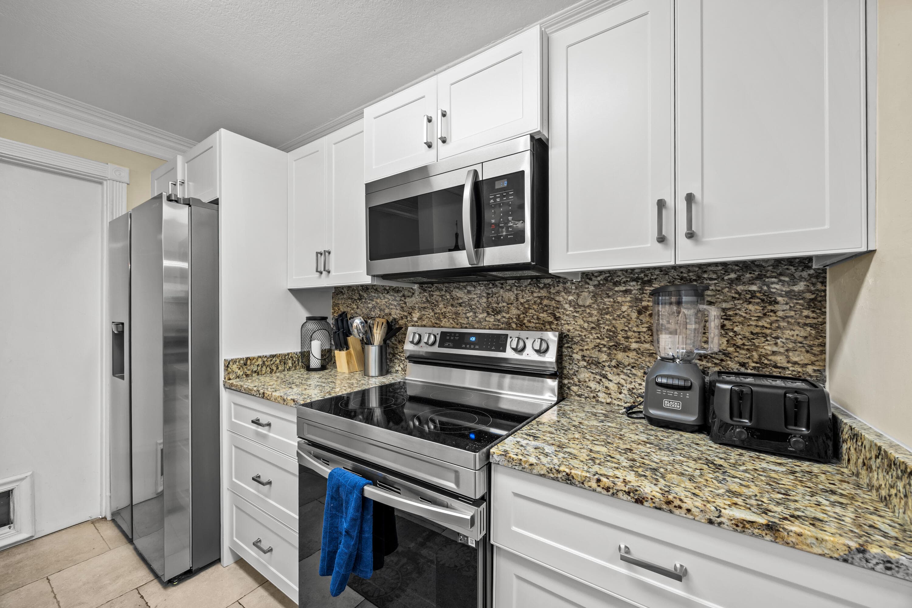 12196 Sag Harbor Court 4, Wellington, FL 33414 — photo 4 of 21
